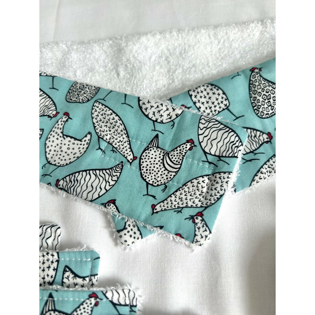 Turquoise Chicken Spa Makeup Gift Set