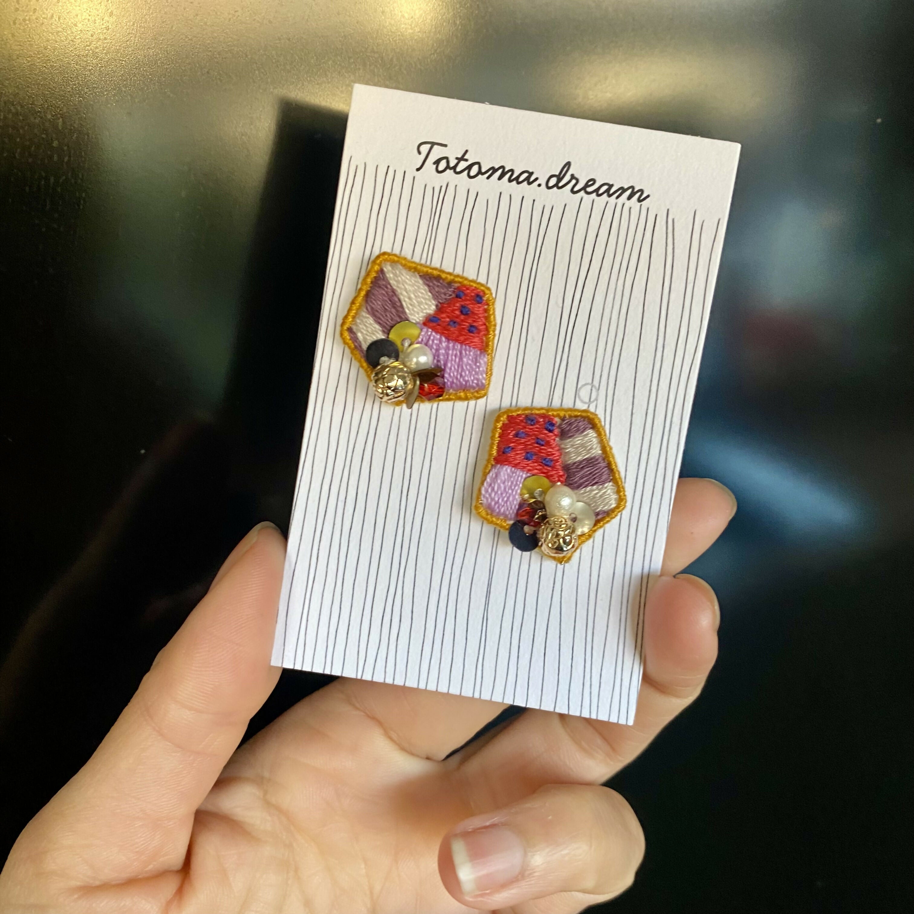 Embroidery Earrings (Geometric)