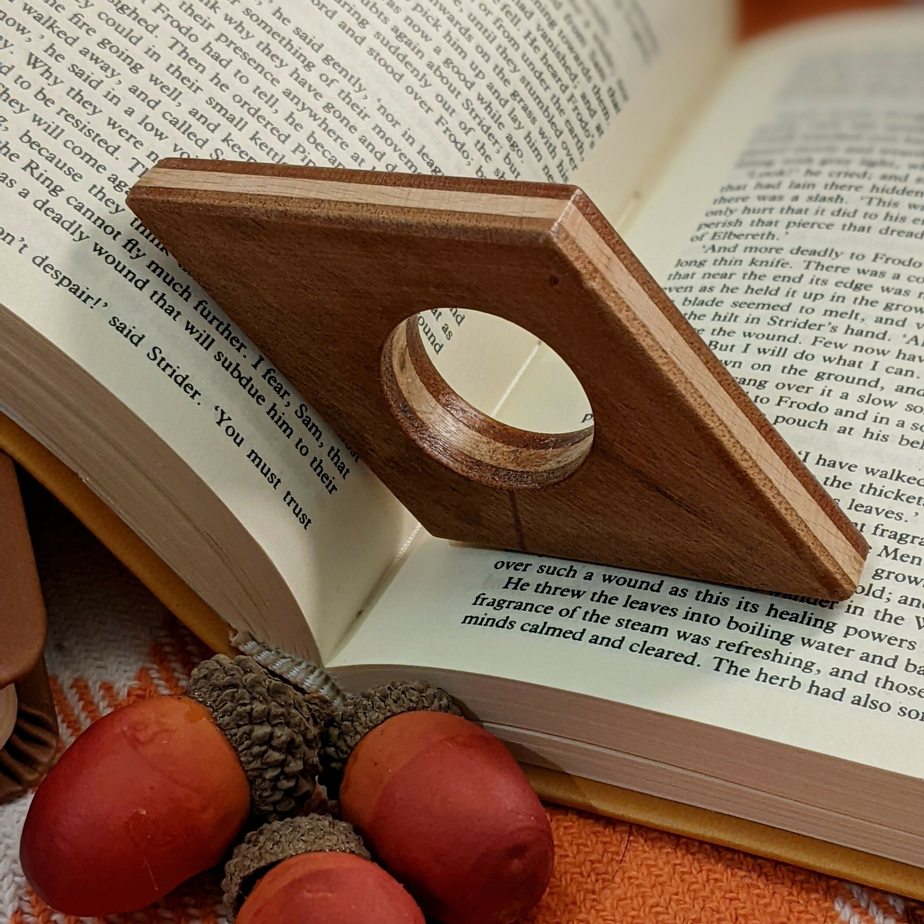 Wooden Thumb Book Page Holder