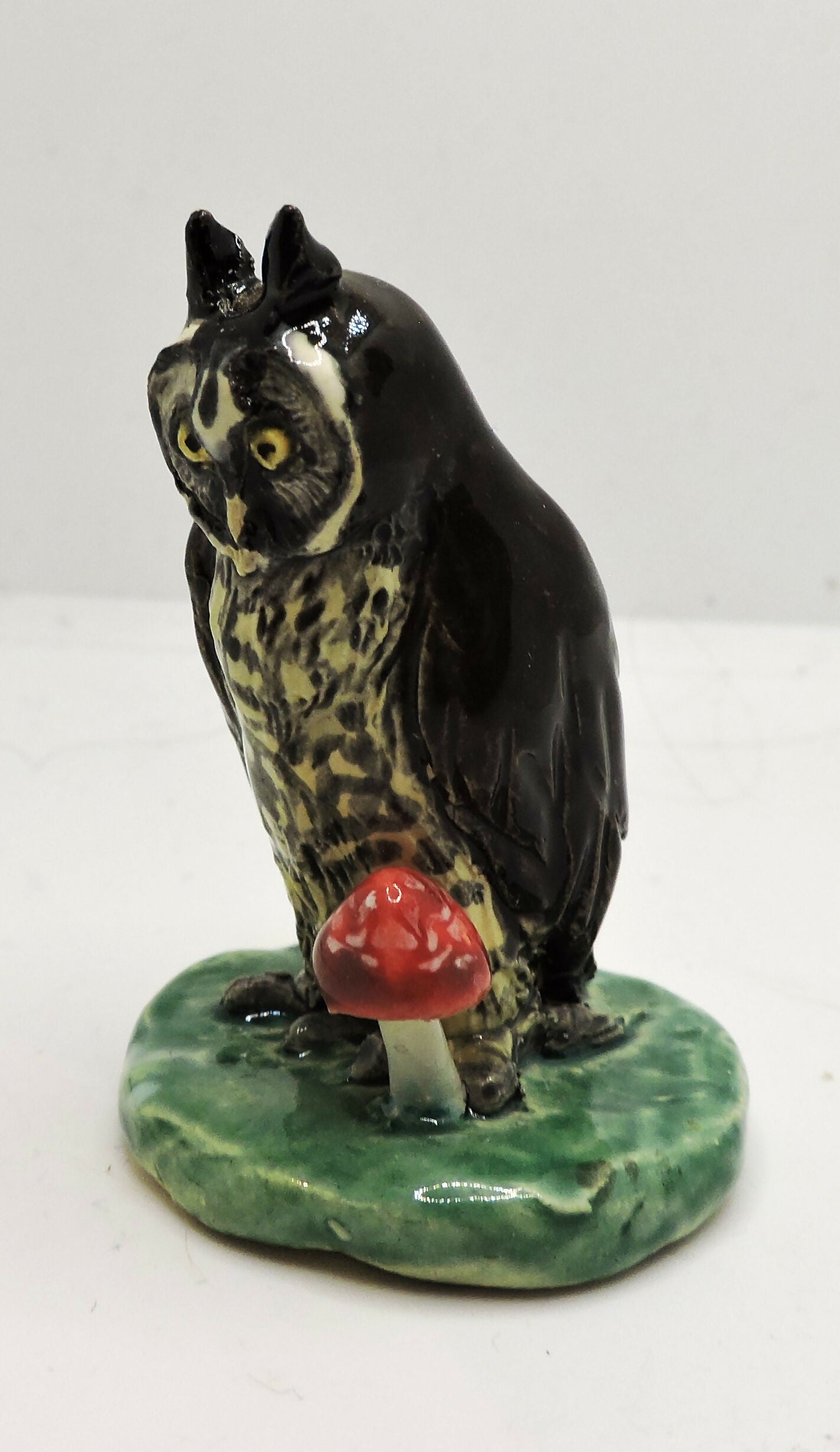 Ceeamic Stygian owl sculpture- Jonny