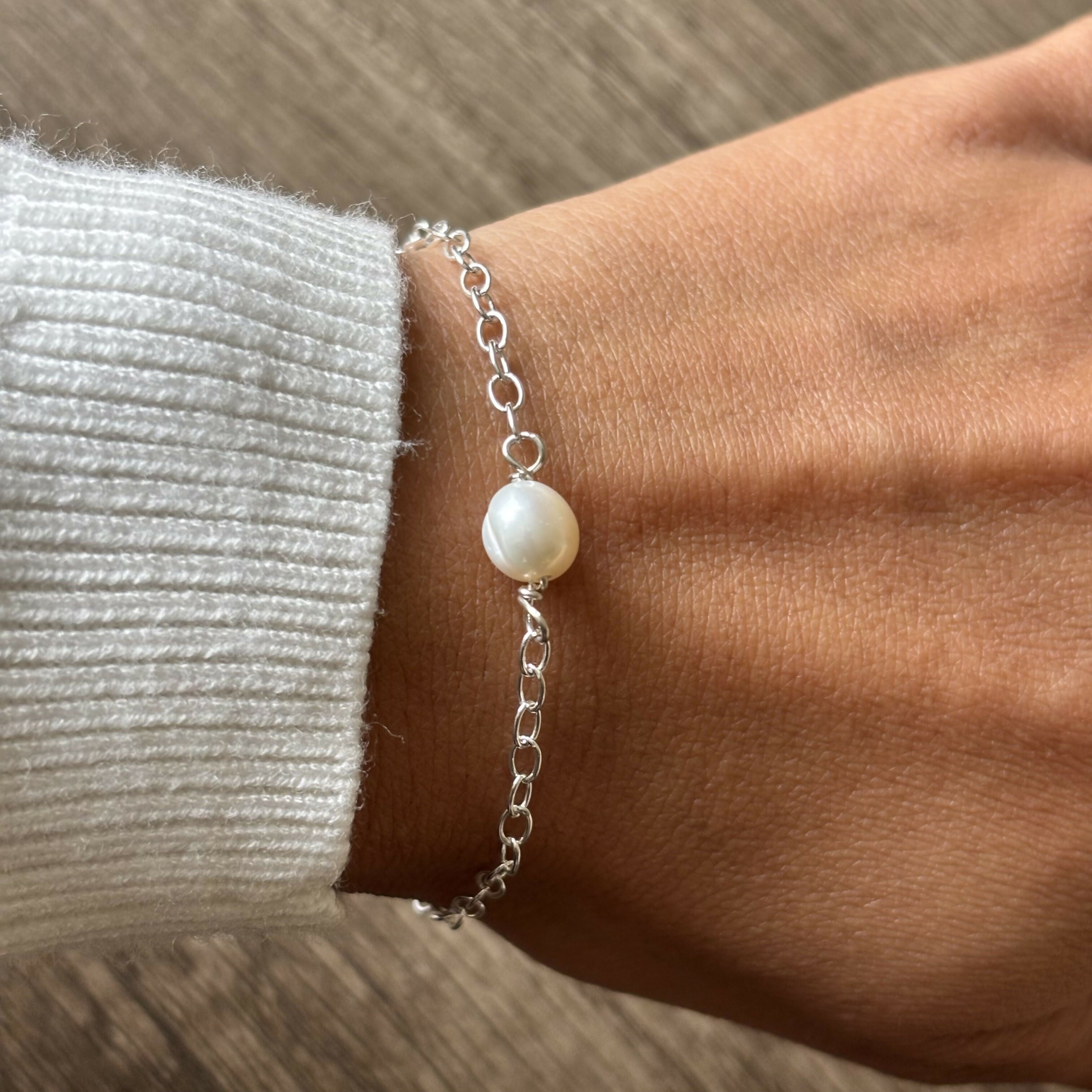 Sterling Silver Freshwater Pearl Bracelet