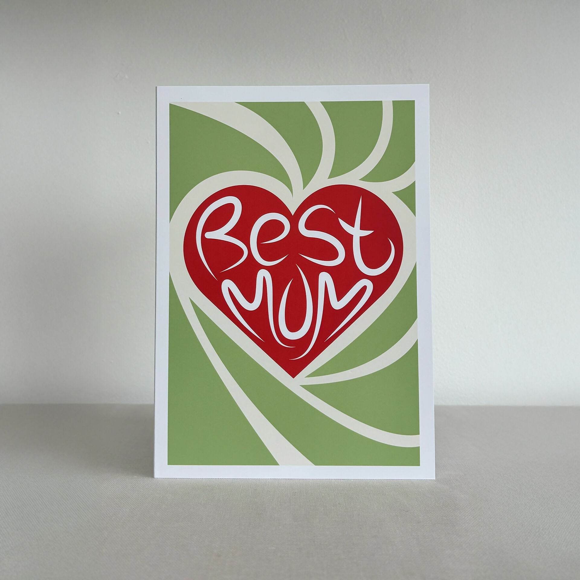 Best Mum Card – Red Heart Mother’s Day Card