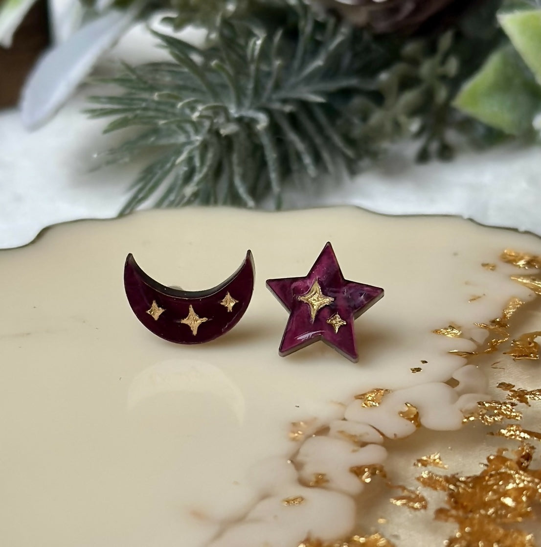 GOLD ENGRAVED MOON AND STAR STUDS