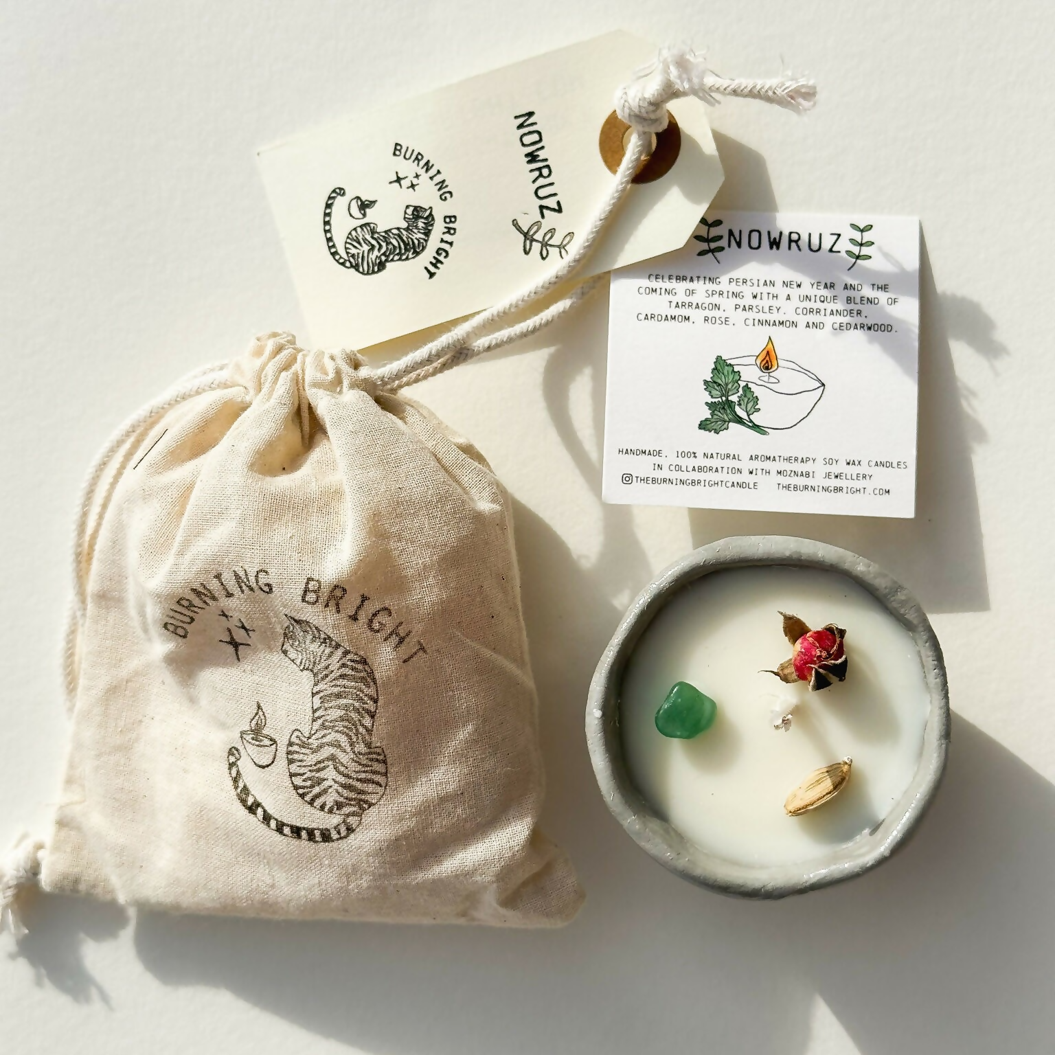 Nowruz Pinch Pot Aromatherapy Candle