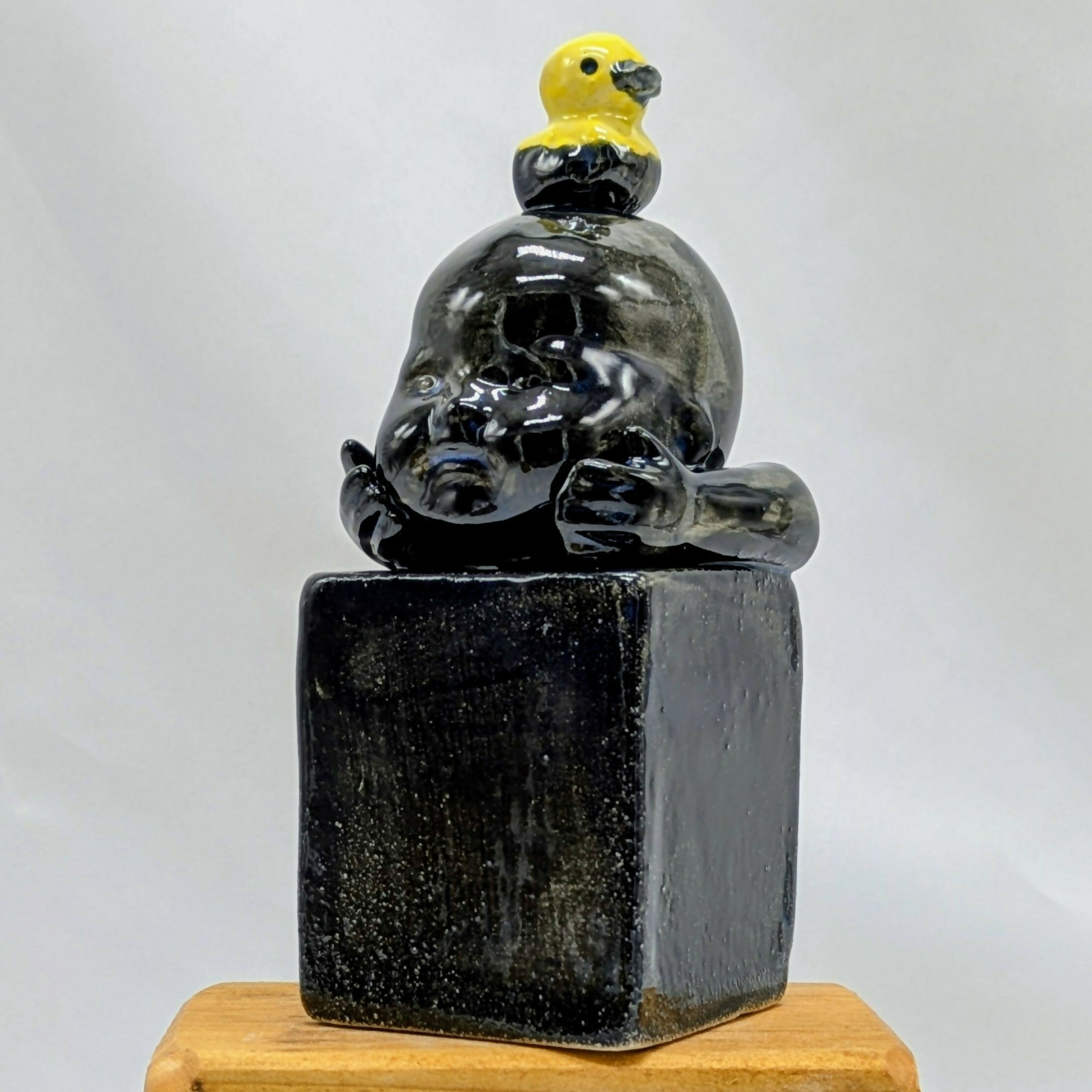Balance Black Head with Duckie