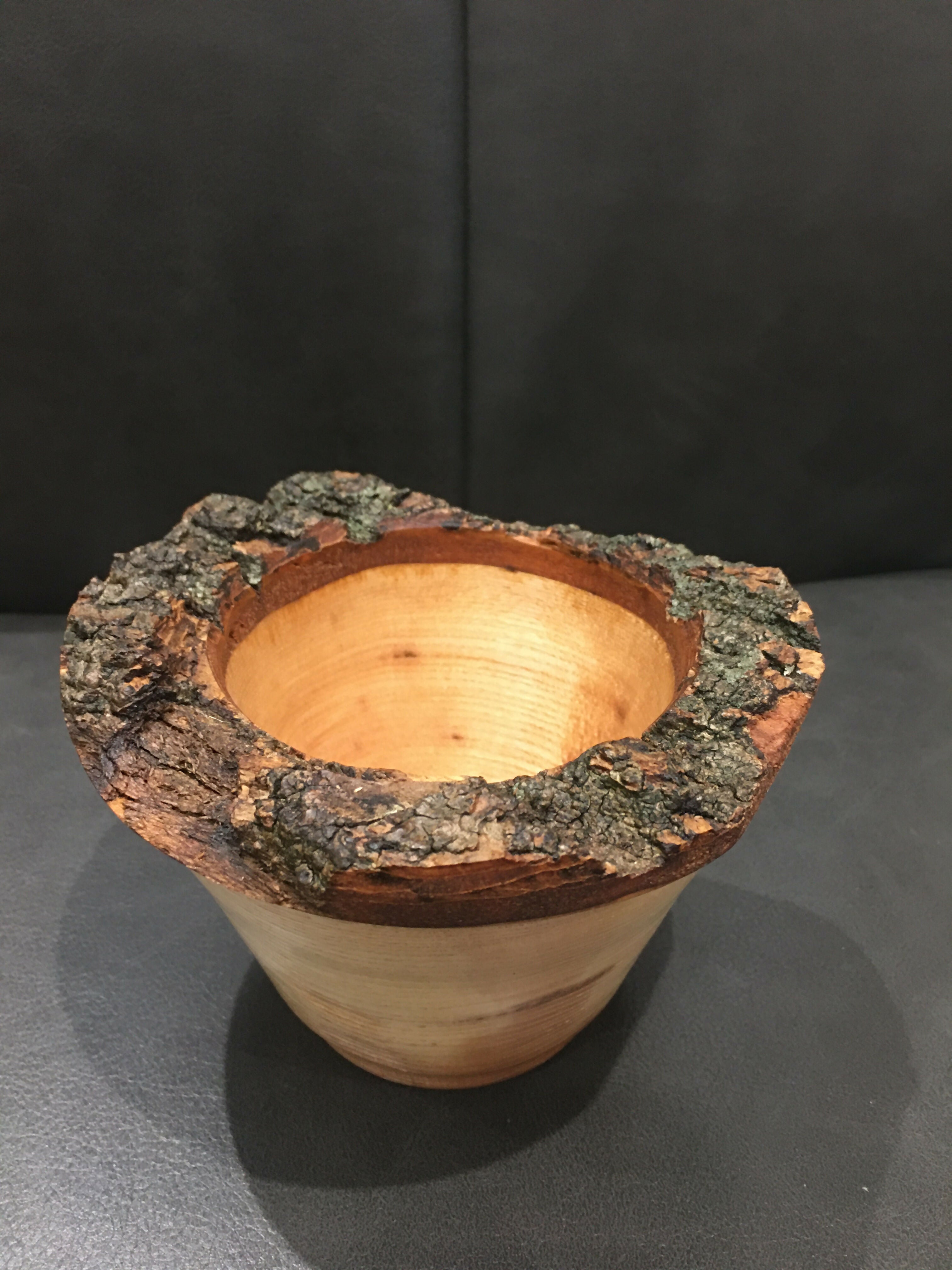 Live Edge Oak Bowl (Rustic)