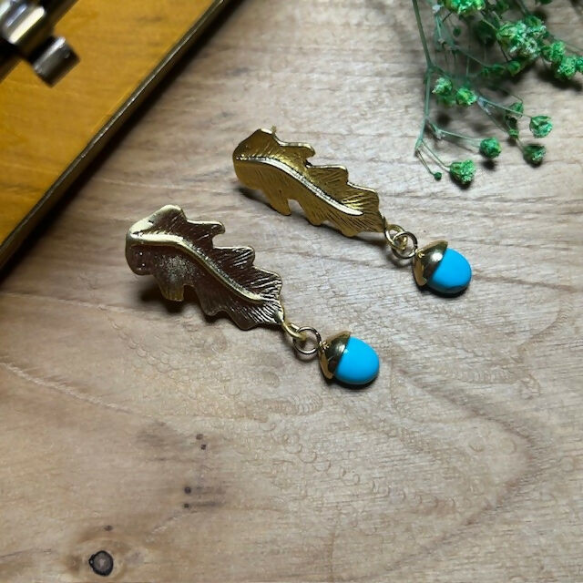 Stunning Gold Plated Leaf & Turquoise Earrings