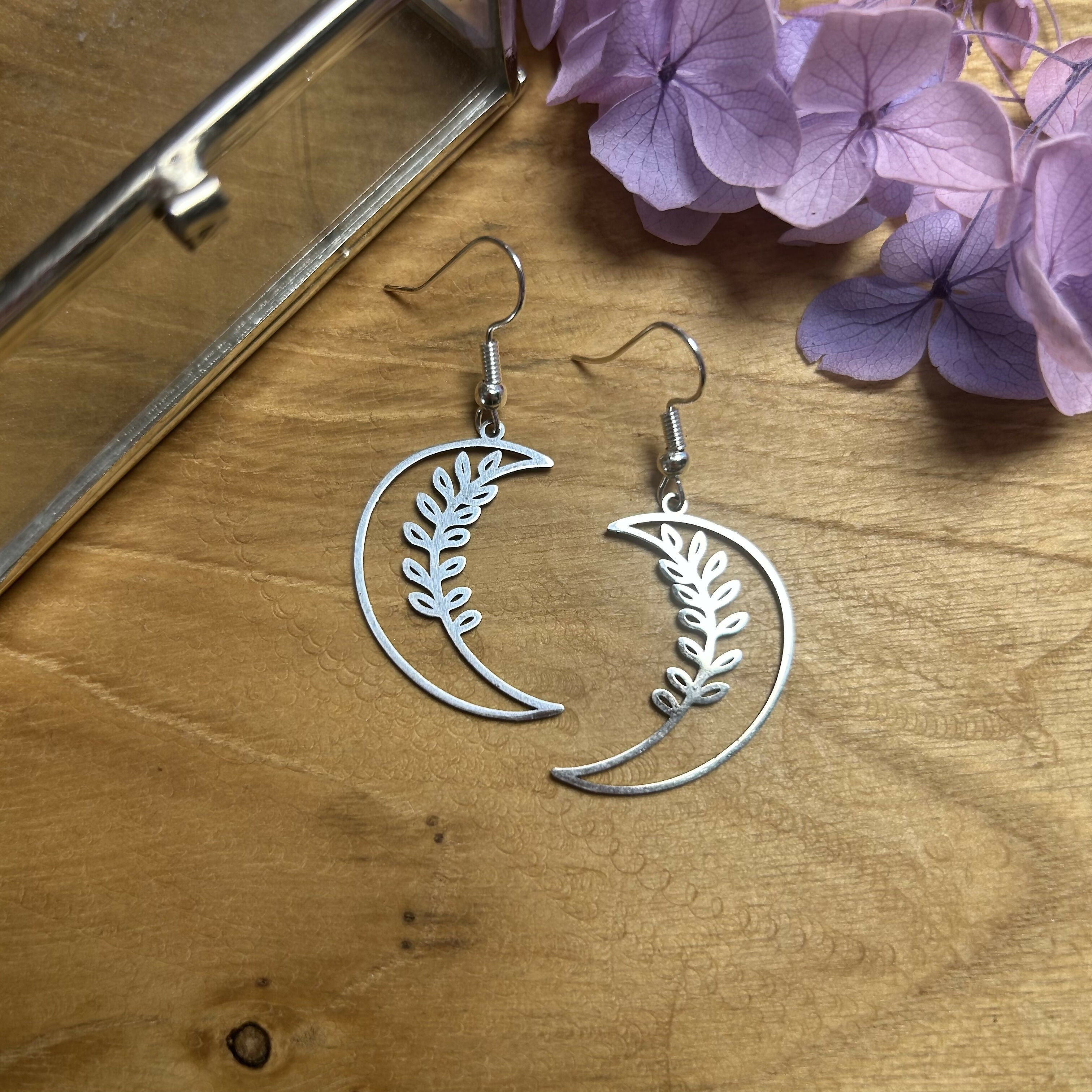 Lovely Floral Moon Cutout Earrings