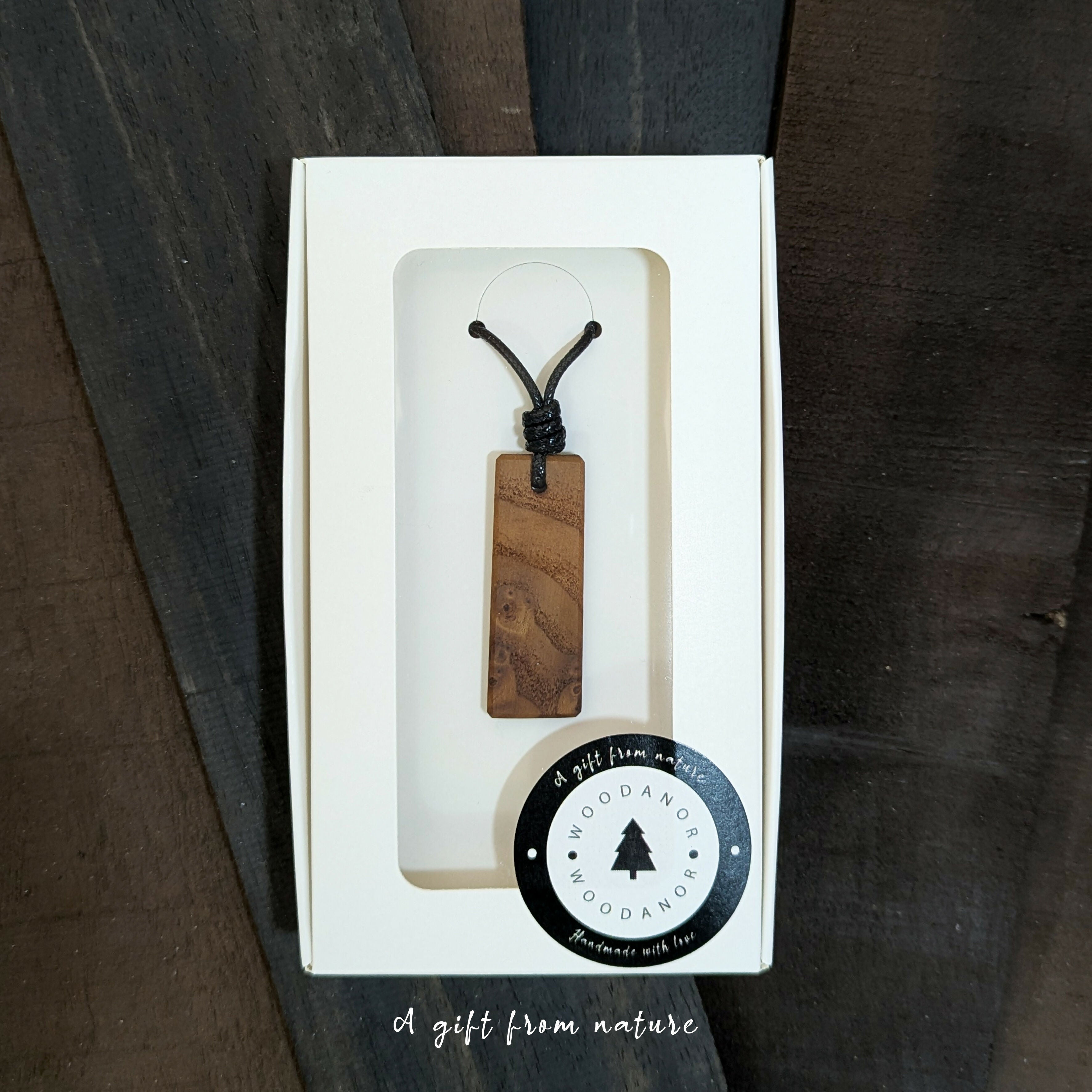 Natural Grain Wood Pendant