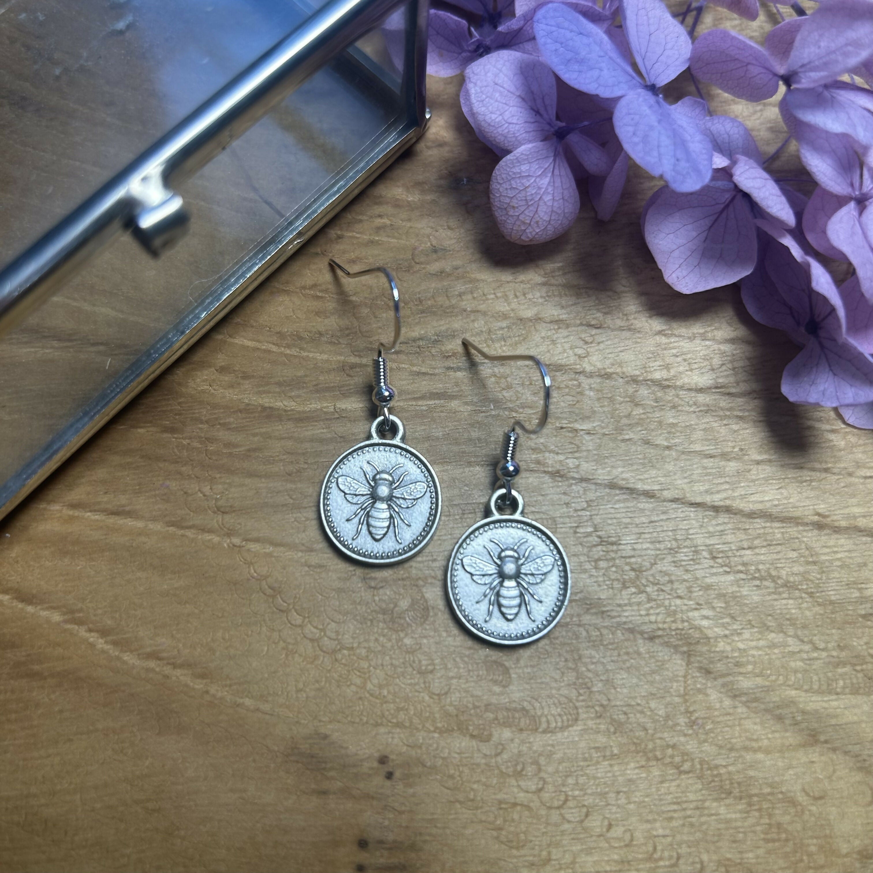 Lovely Bee Charm Earrings