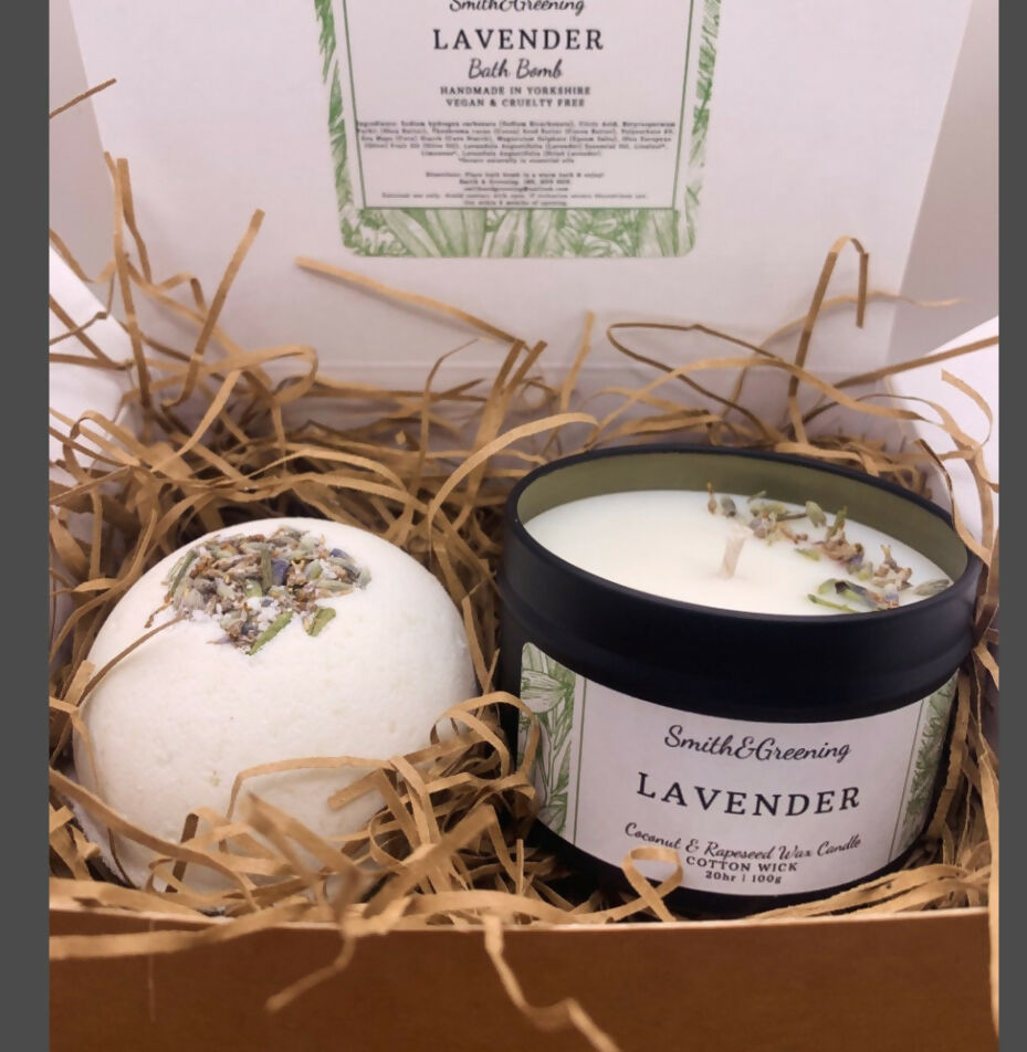 Lavender Luxury Candle & Bath Bomb Gift Set