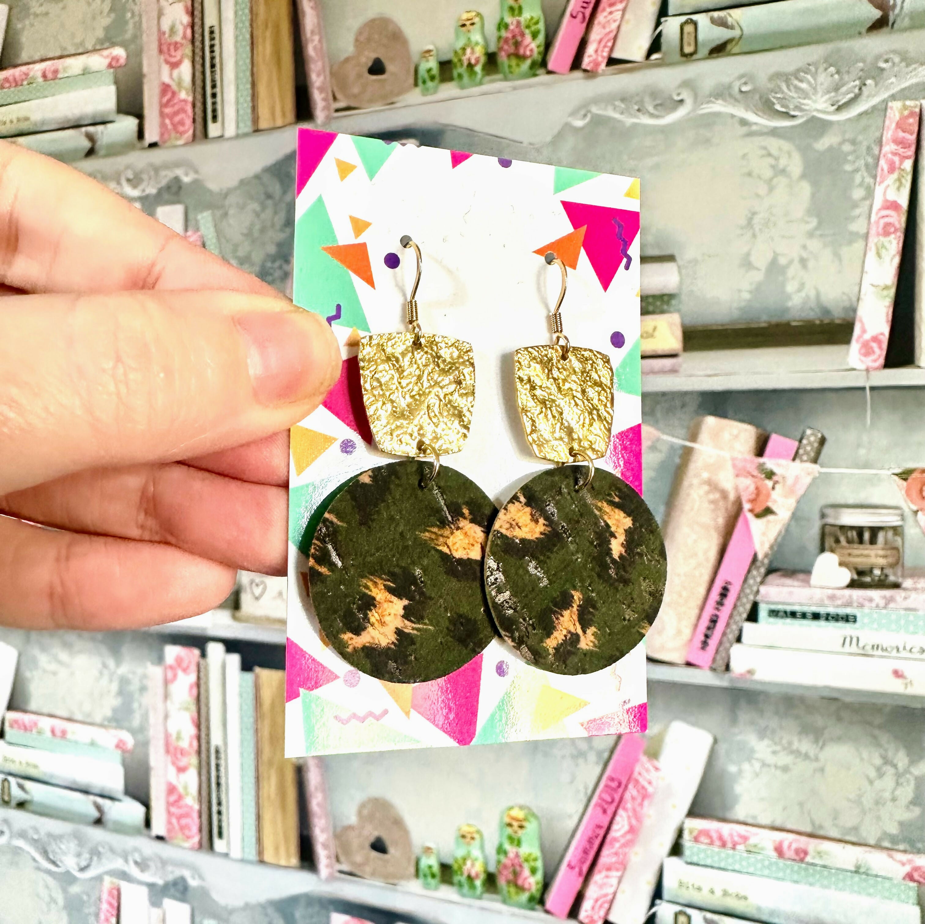 Tiered Printed Cork Round Earrings