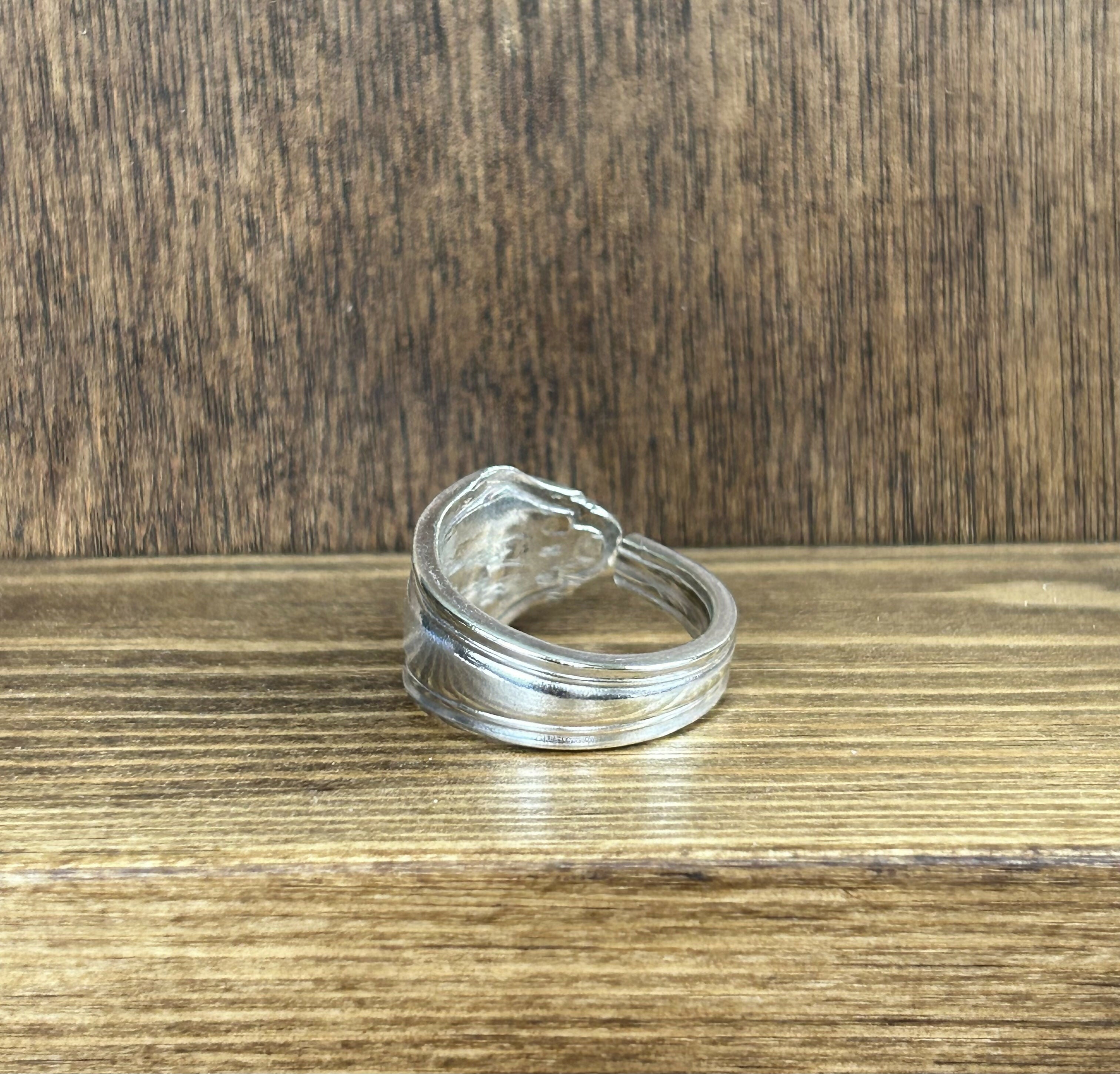 Wagon Wheel Teaspoon Ring