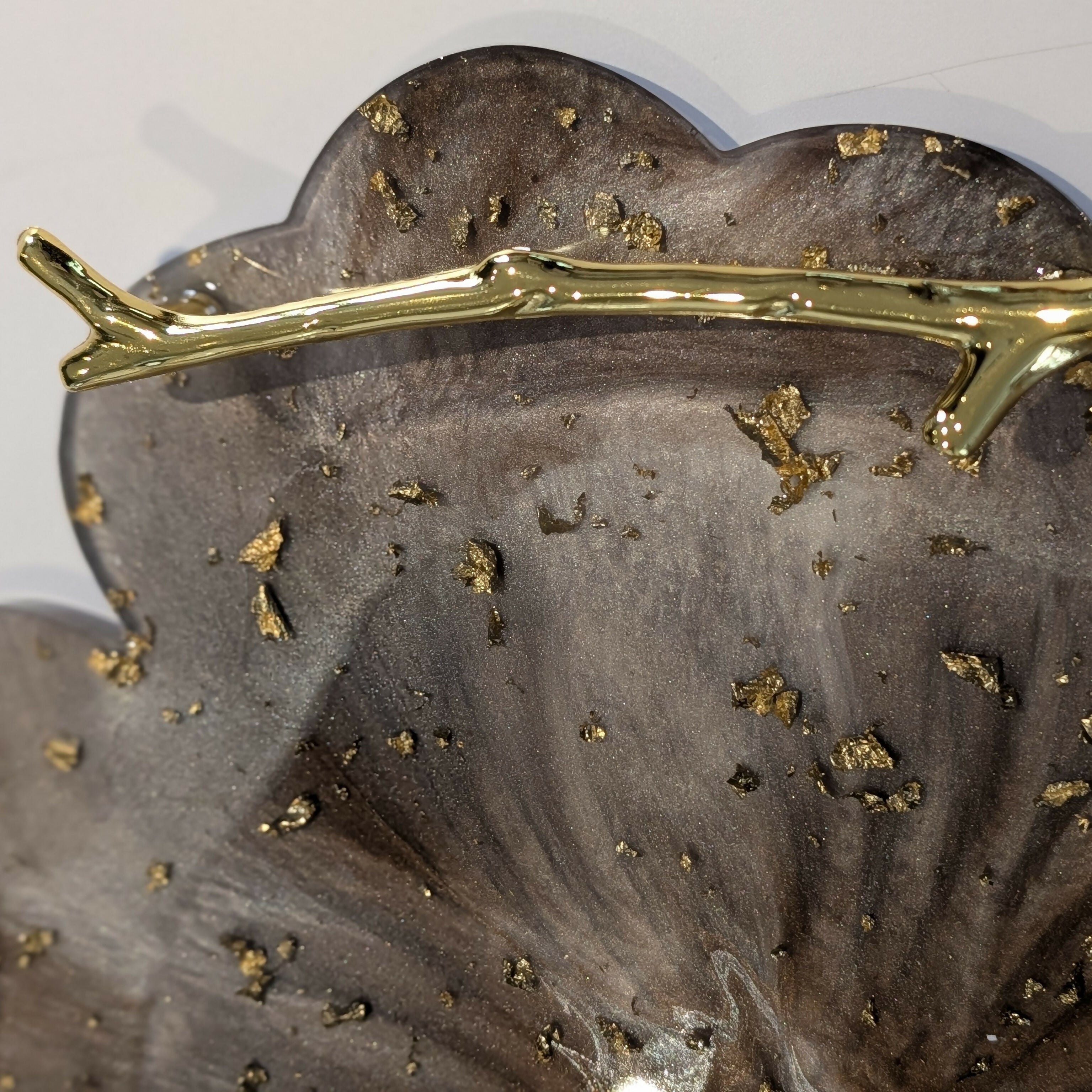 HANDMADE FLOWER SHAPED TRAY
