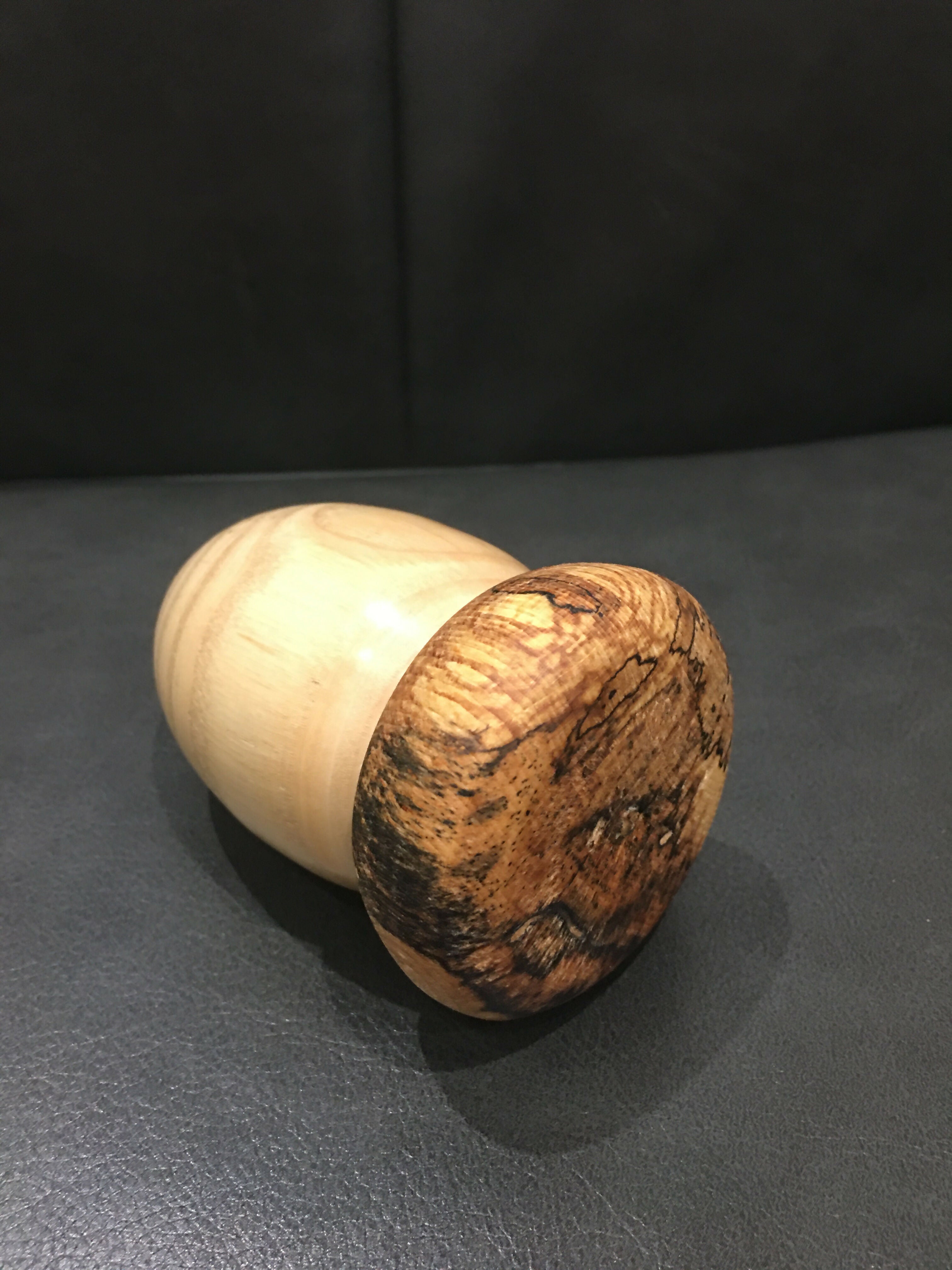 Acorn Box (Oak)