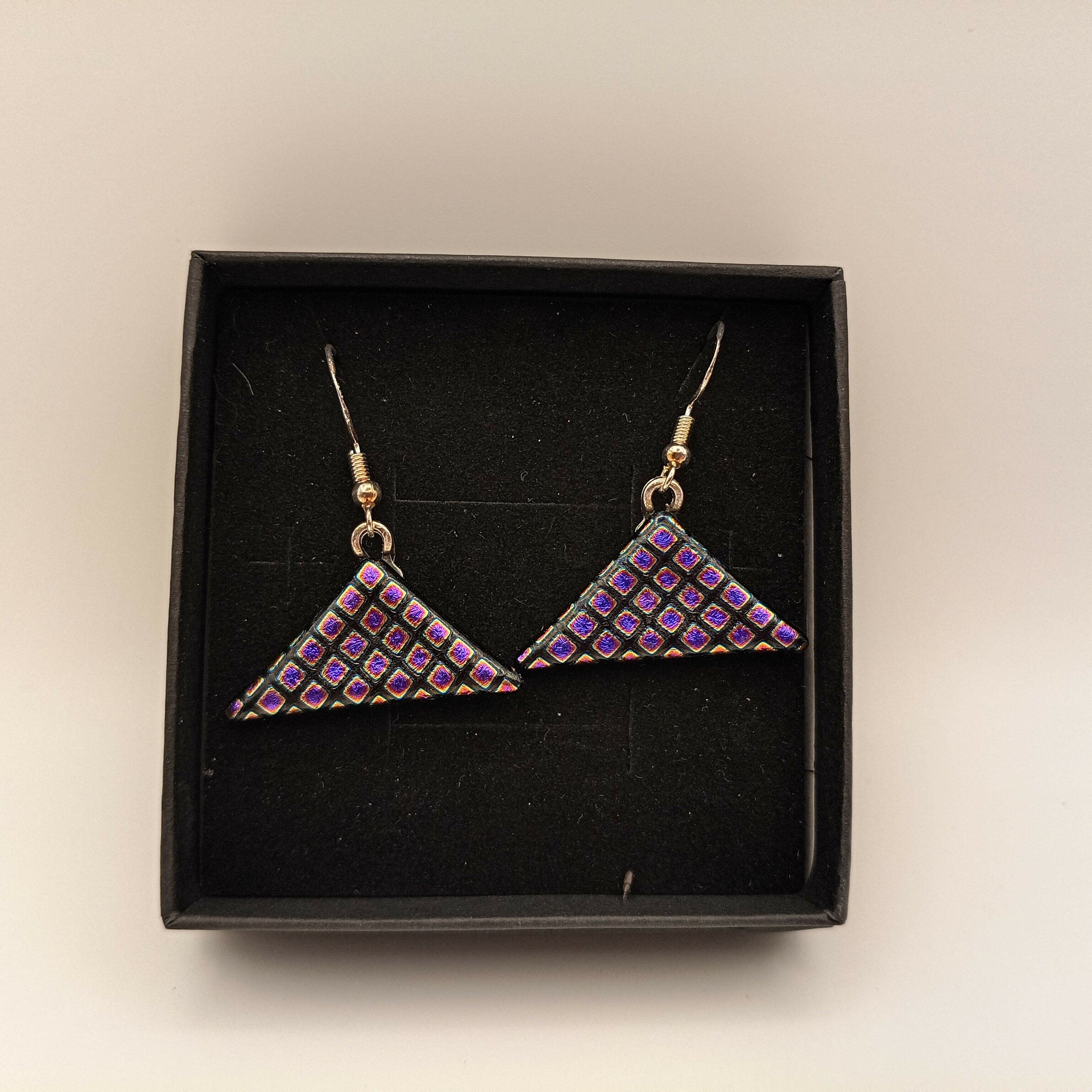 Spotty Triangular Earrings
