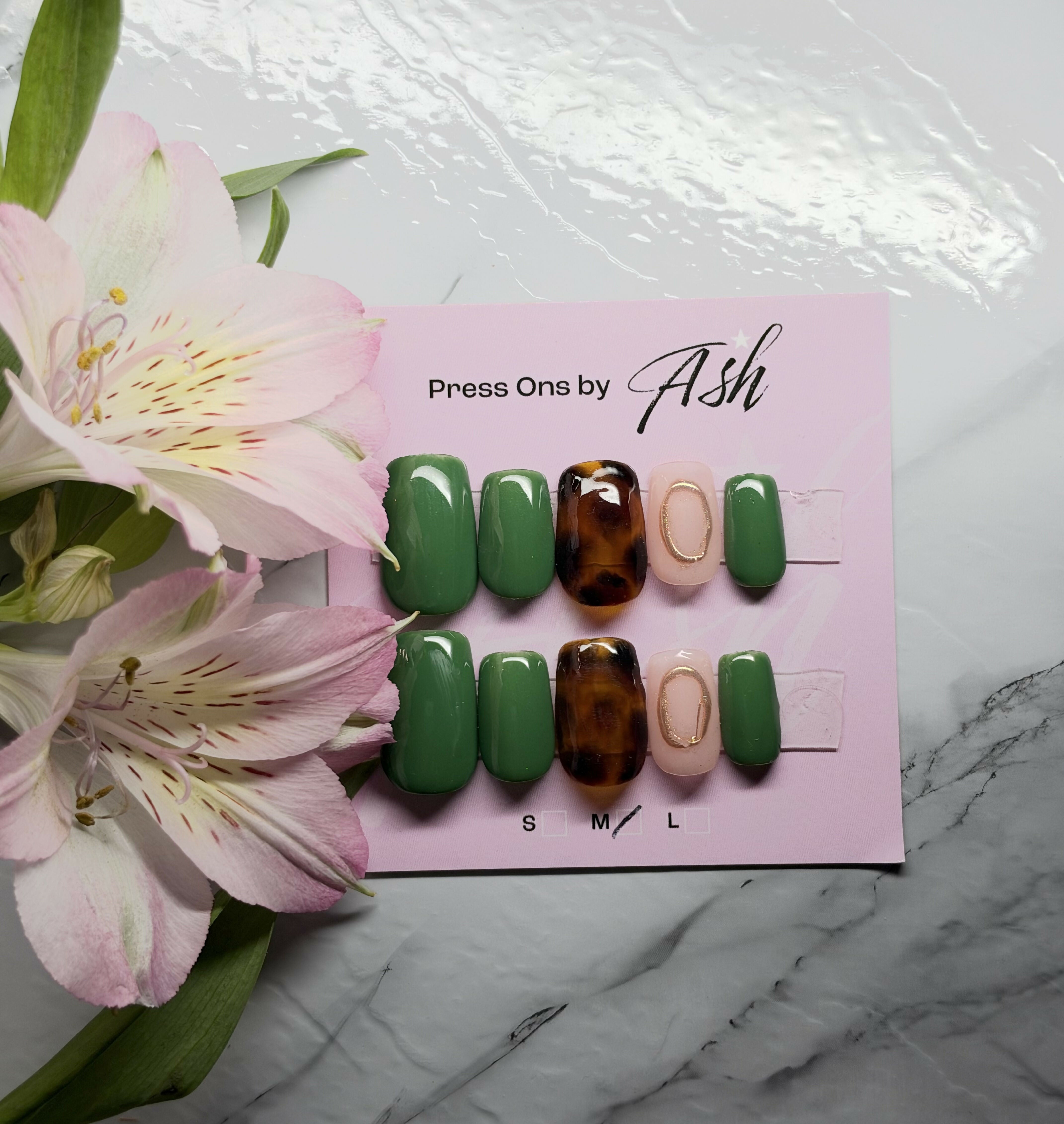 Reusable Green Tortoiseshell With Gold Detail Handmade Press On Nails