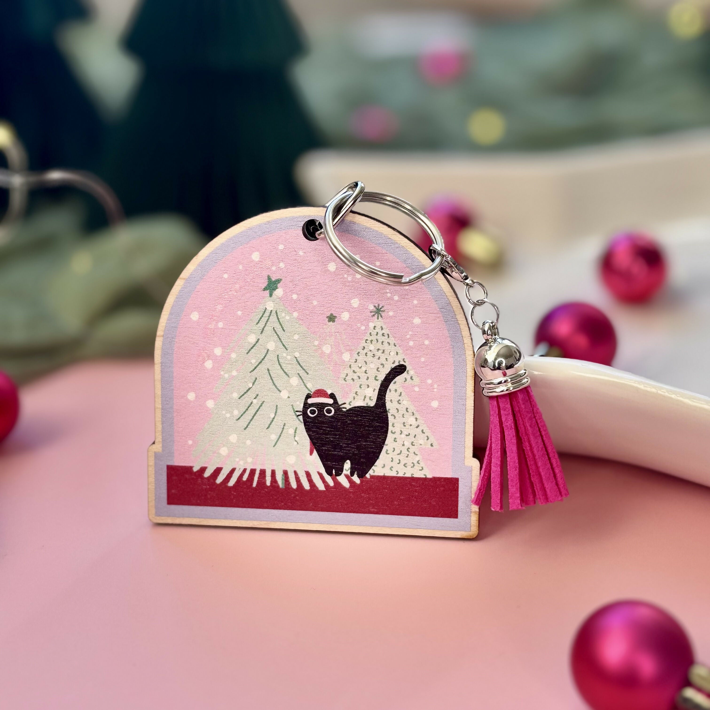 Snowglobe Kitty Wooden Keyring