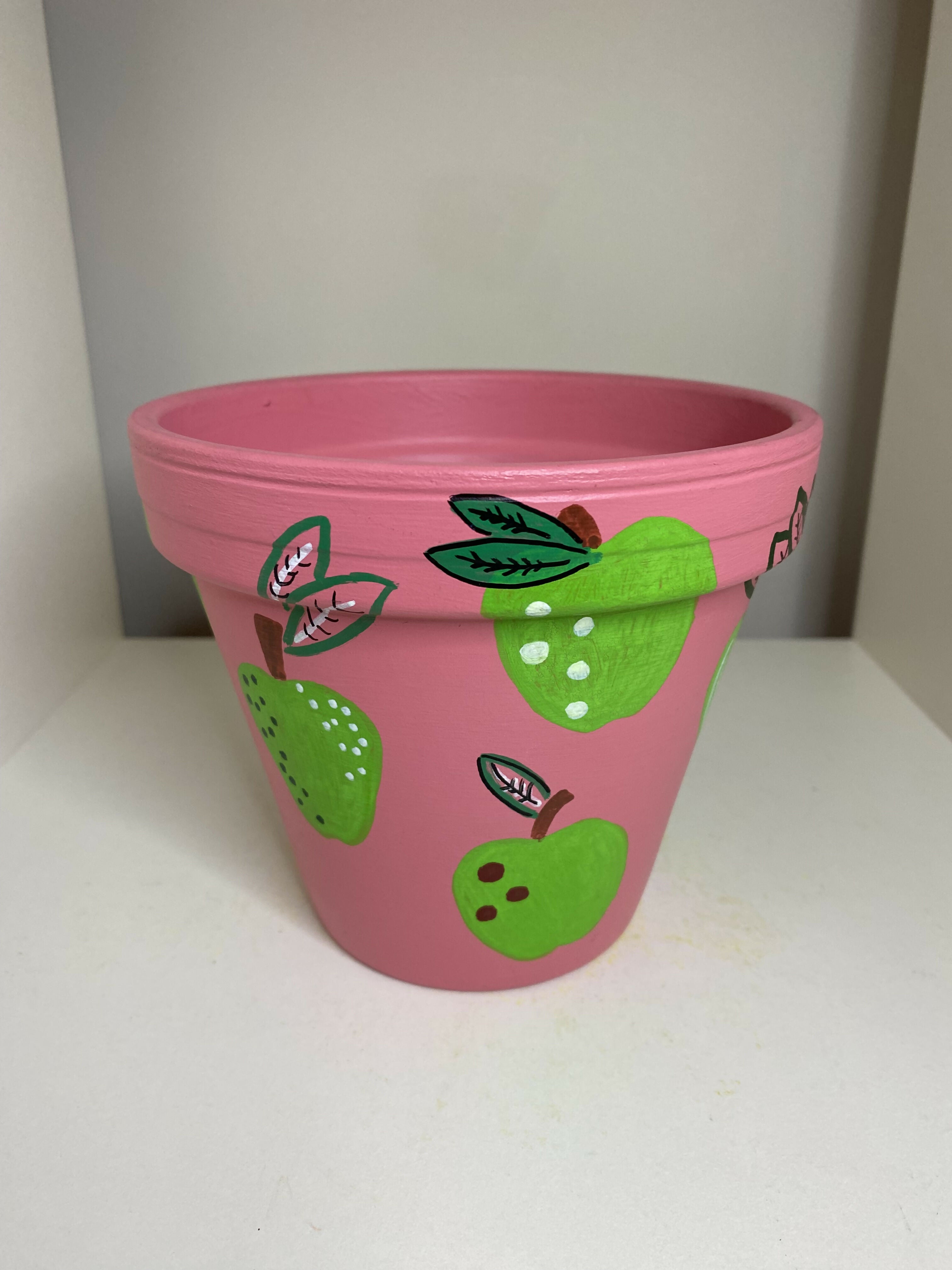 Retro Apple Pot