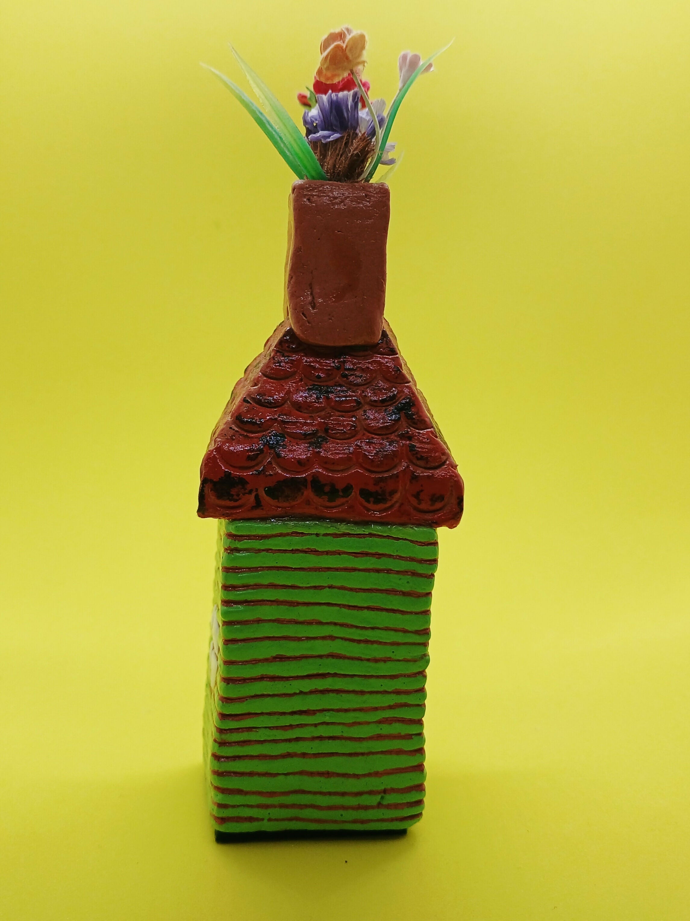 Leany- Liney- Greeny Clay House