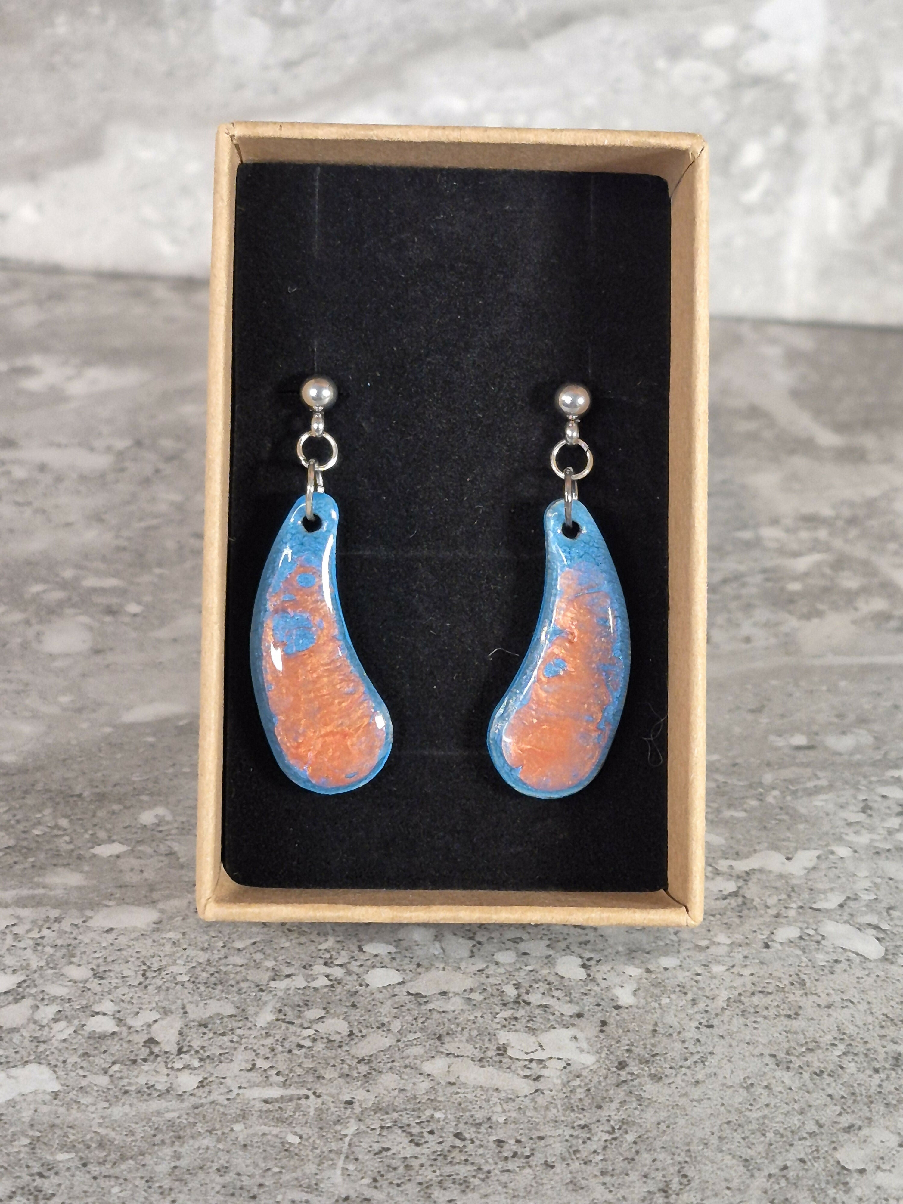 Handcrafted Teardrop Shaped Dangle Earrings