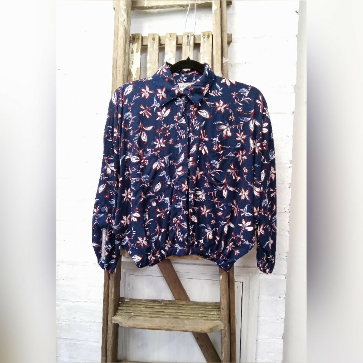 MARIA CROPPED BATWING SHIRT