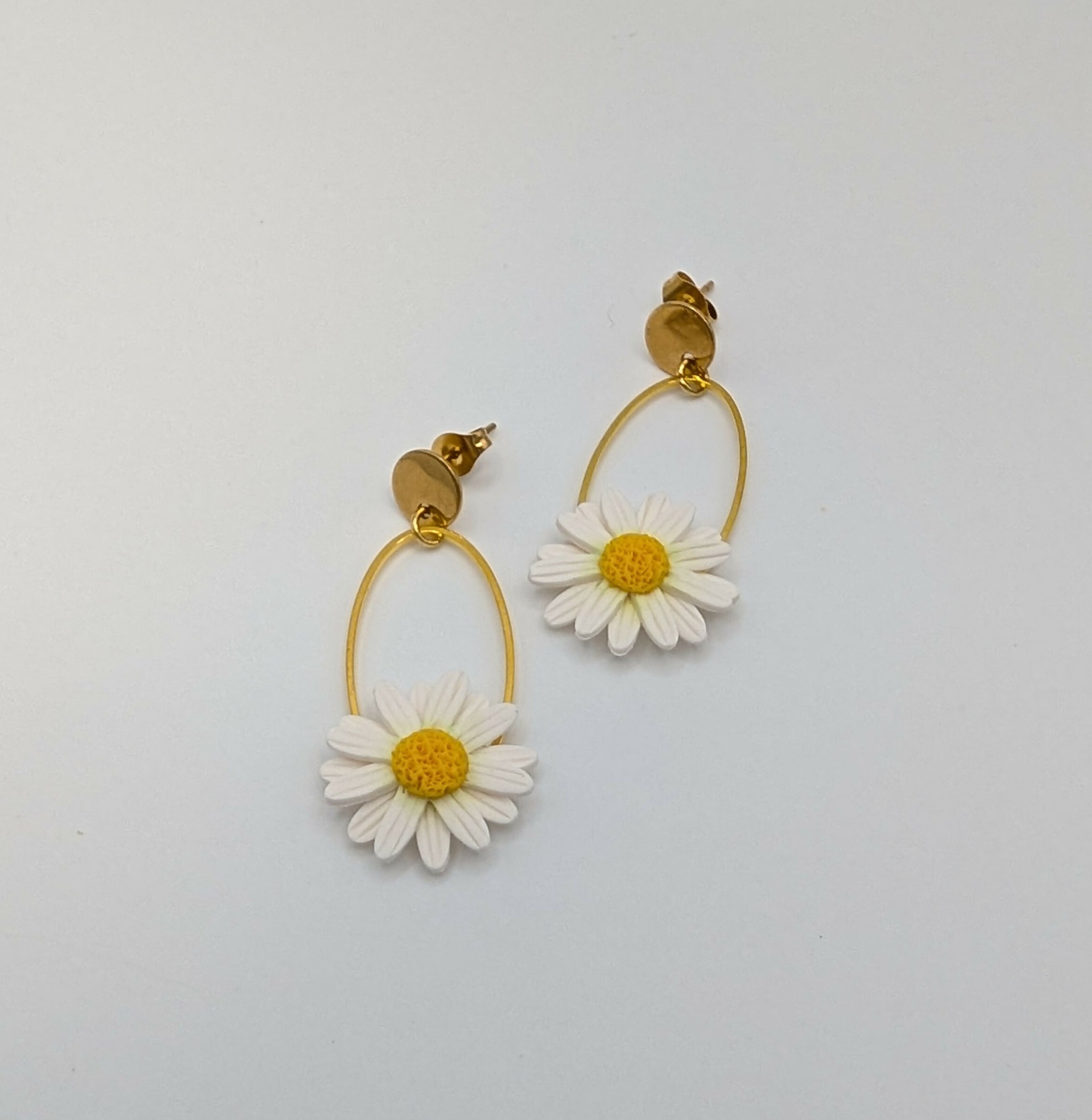 Daisy Hoop Earrings with Gold Drop