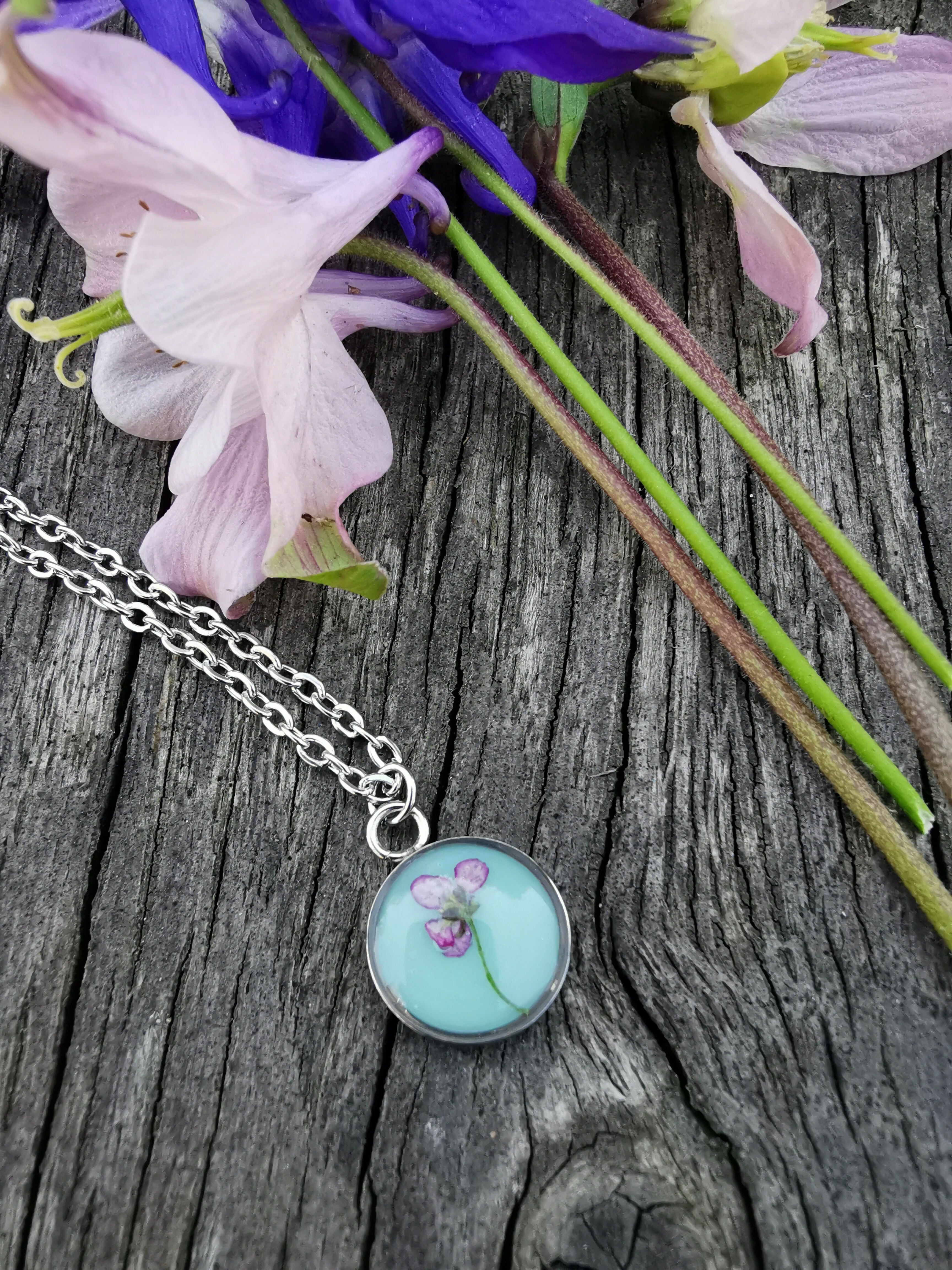 Pressed Flower Pendant Necklace