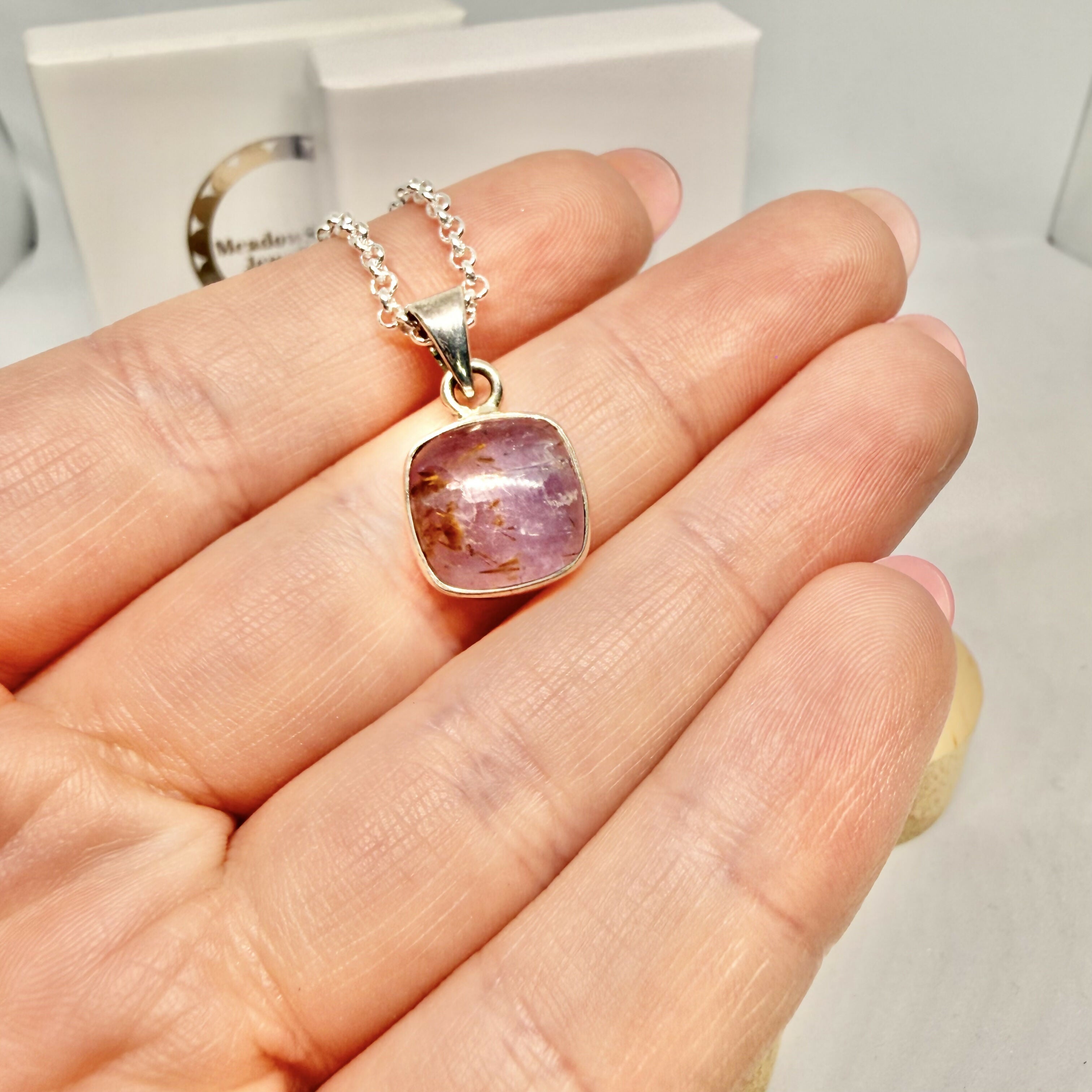 SUPER SEVEN NECKLACE