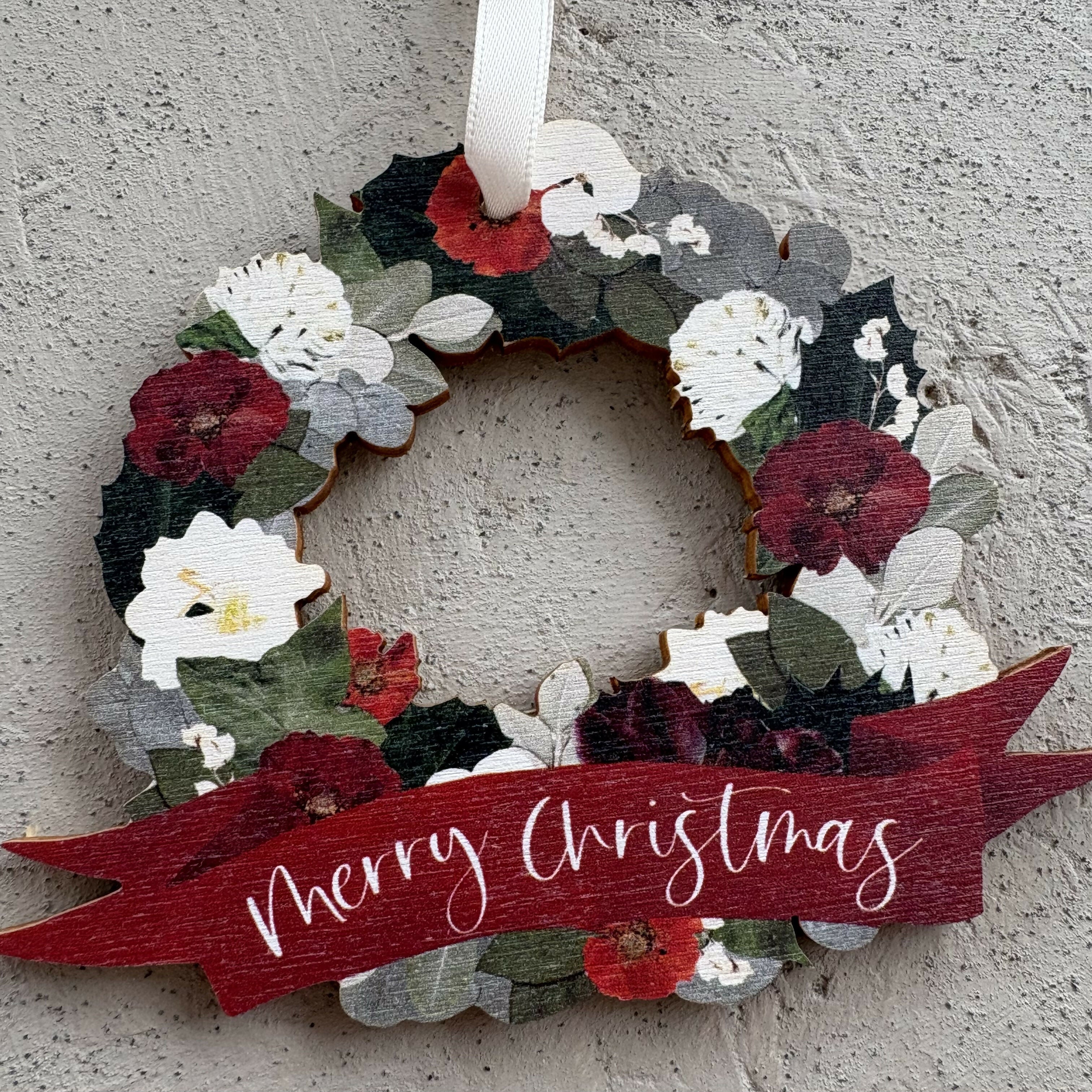 Wooden Pressed Flower Baubles