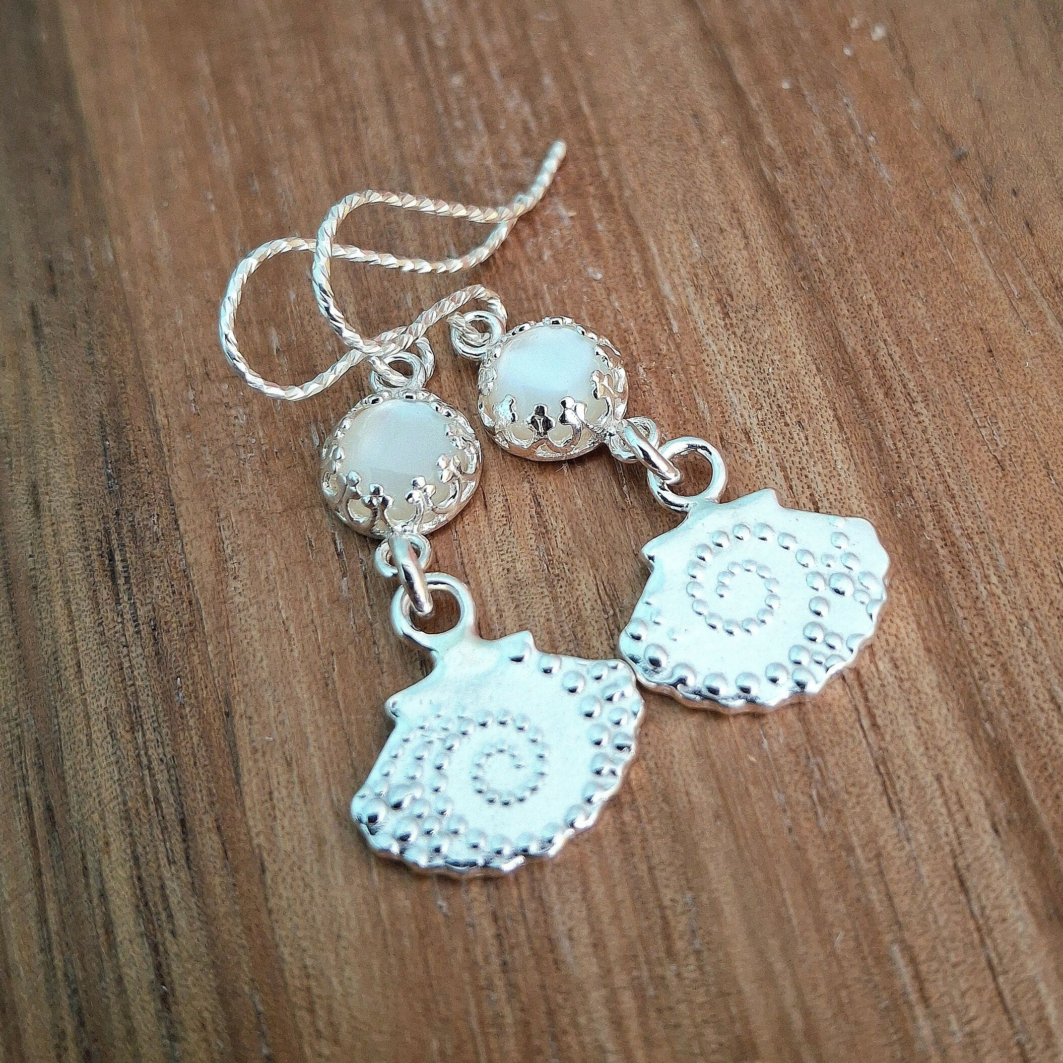 Handmade Dotted Silver Shell Earrings With Mother of Pearl