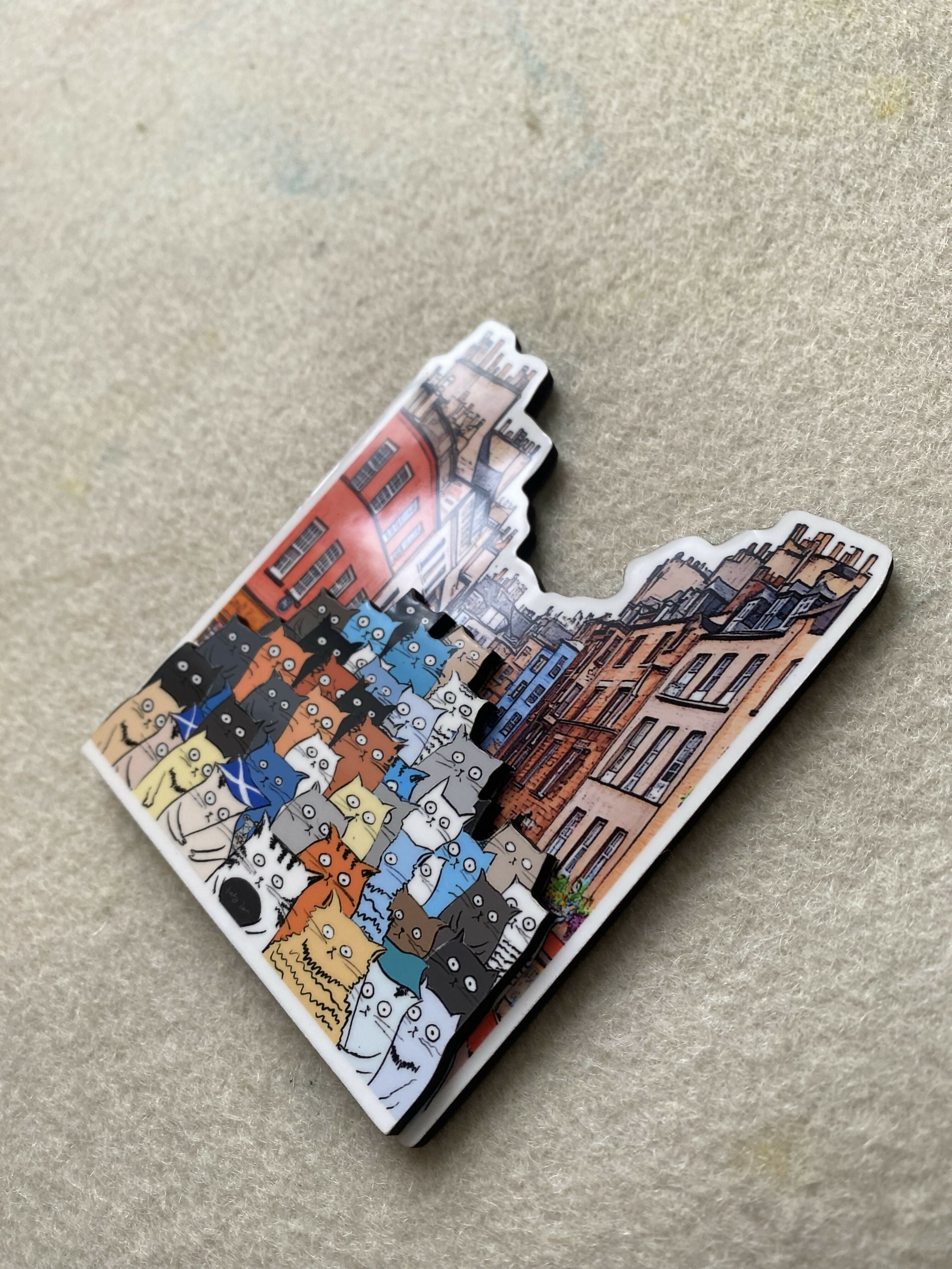 Double Layered Wooden Magnet - Cats on the Street