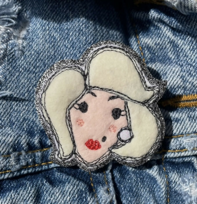 Iconic Textile Badge