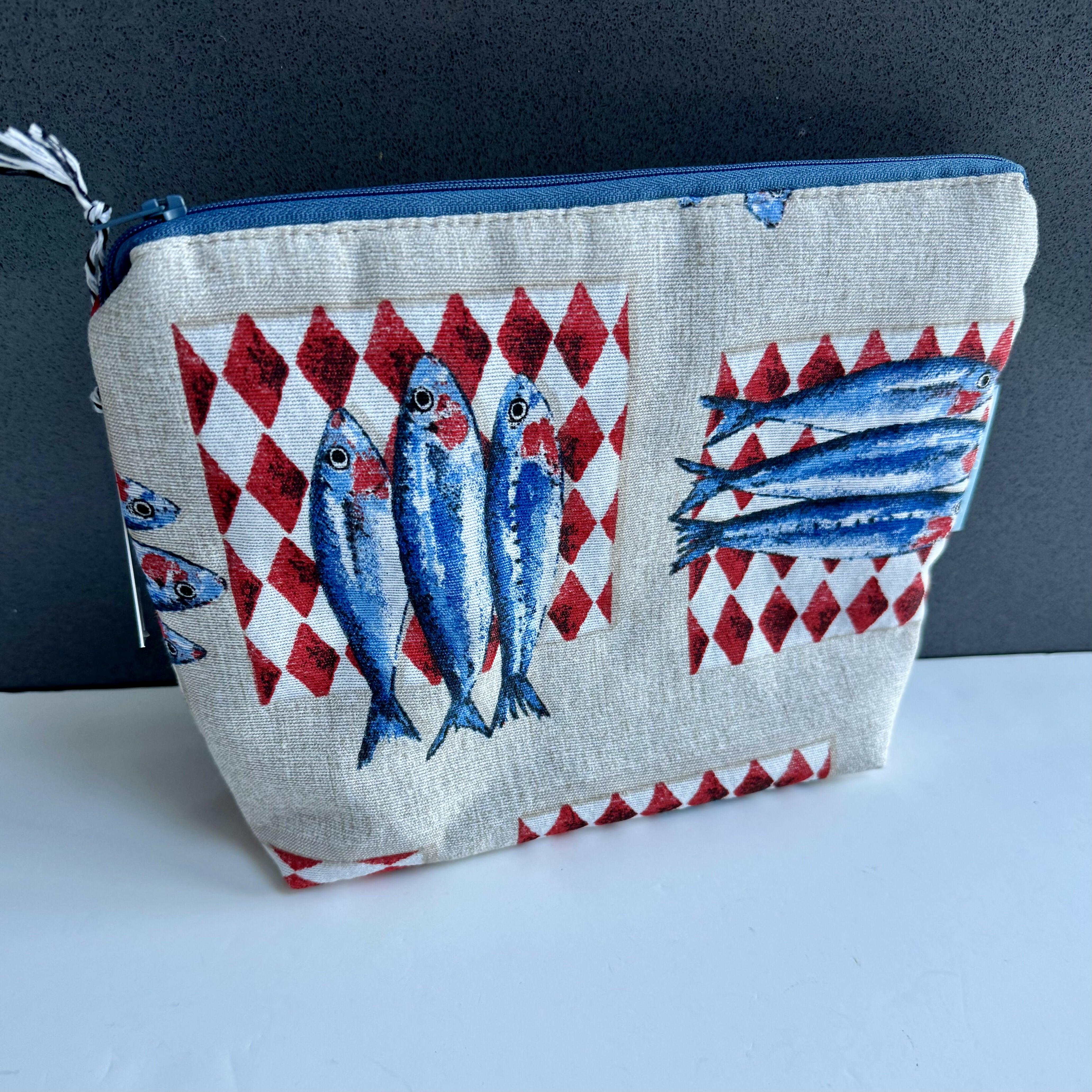 Medium Toiletry Bag - Sardines