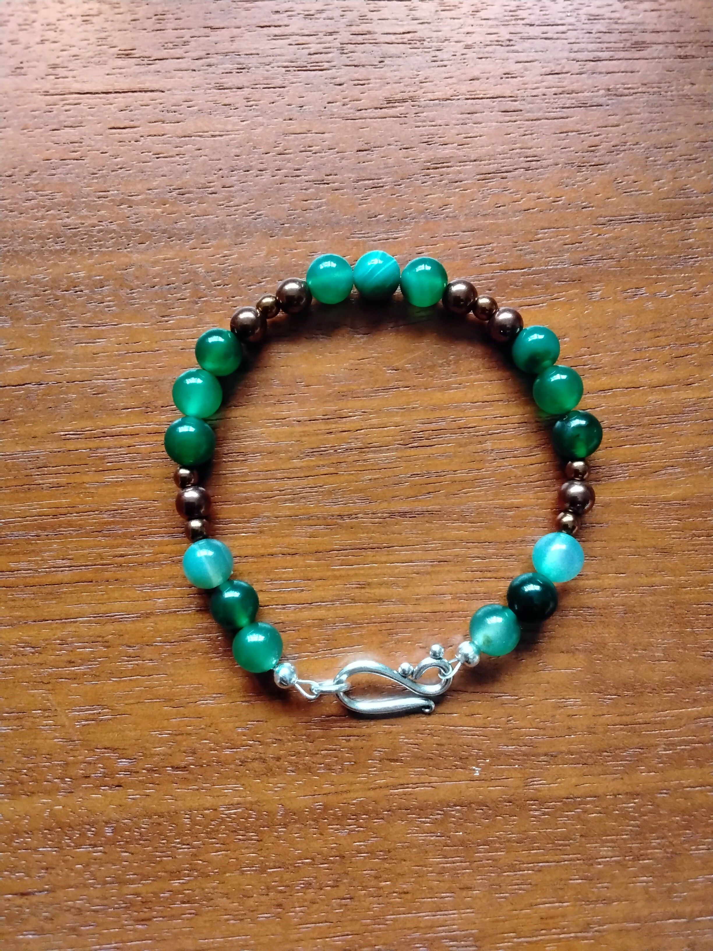 Tibetan Silver Toggle Catch Bracelet with Banded Green Agate and Copper Hematite.