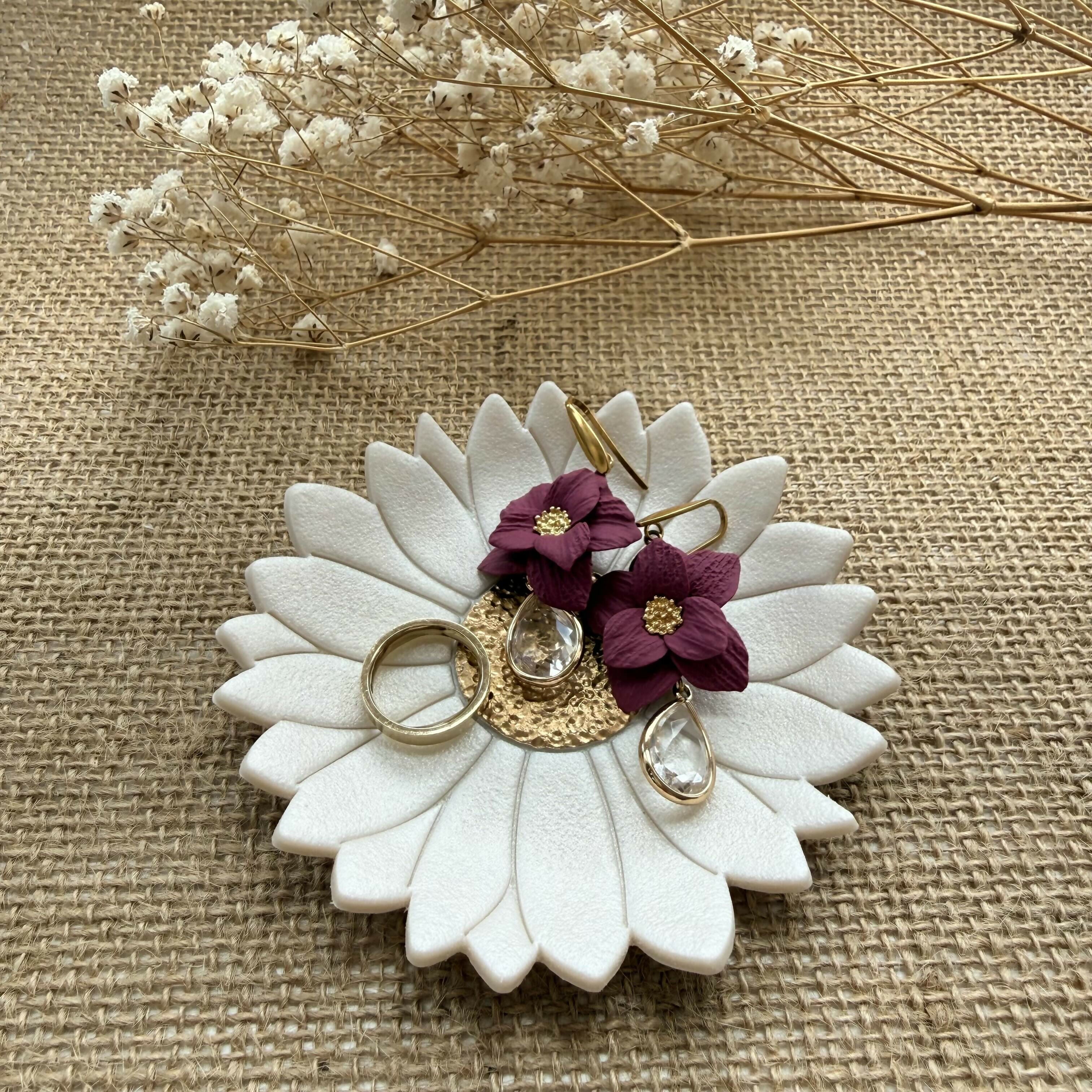 Handmade Floral Trinket Dish with Daisy Design and Gold Centre