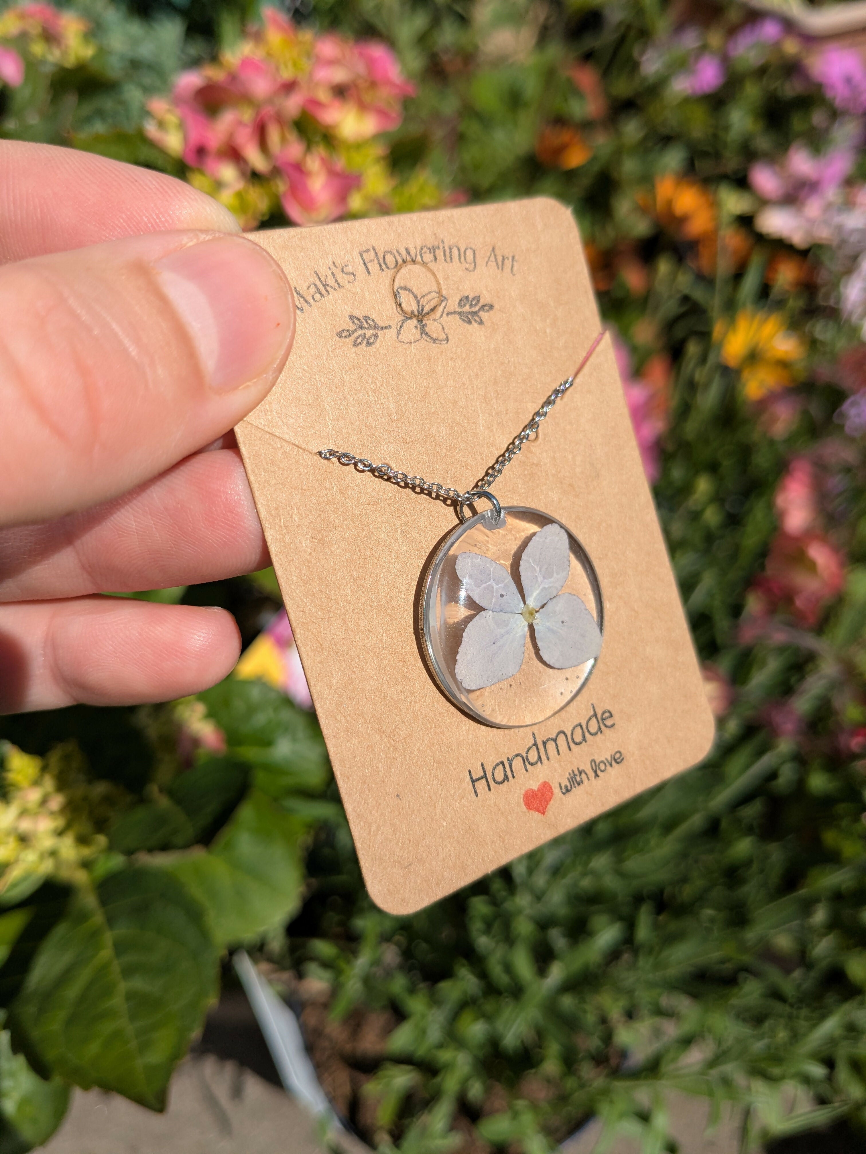 LILIAC HYDRANGEA NECKLACE
