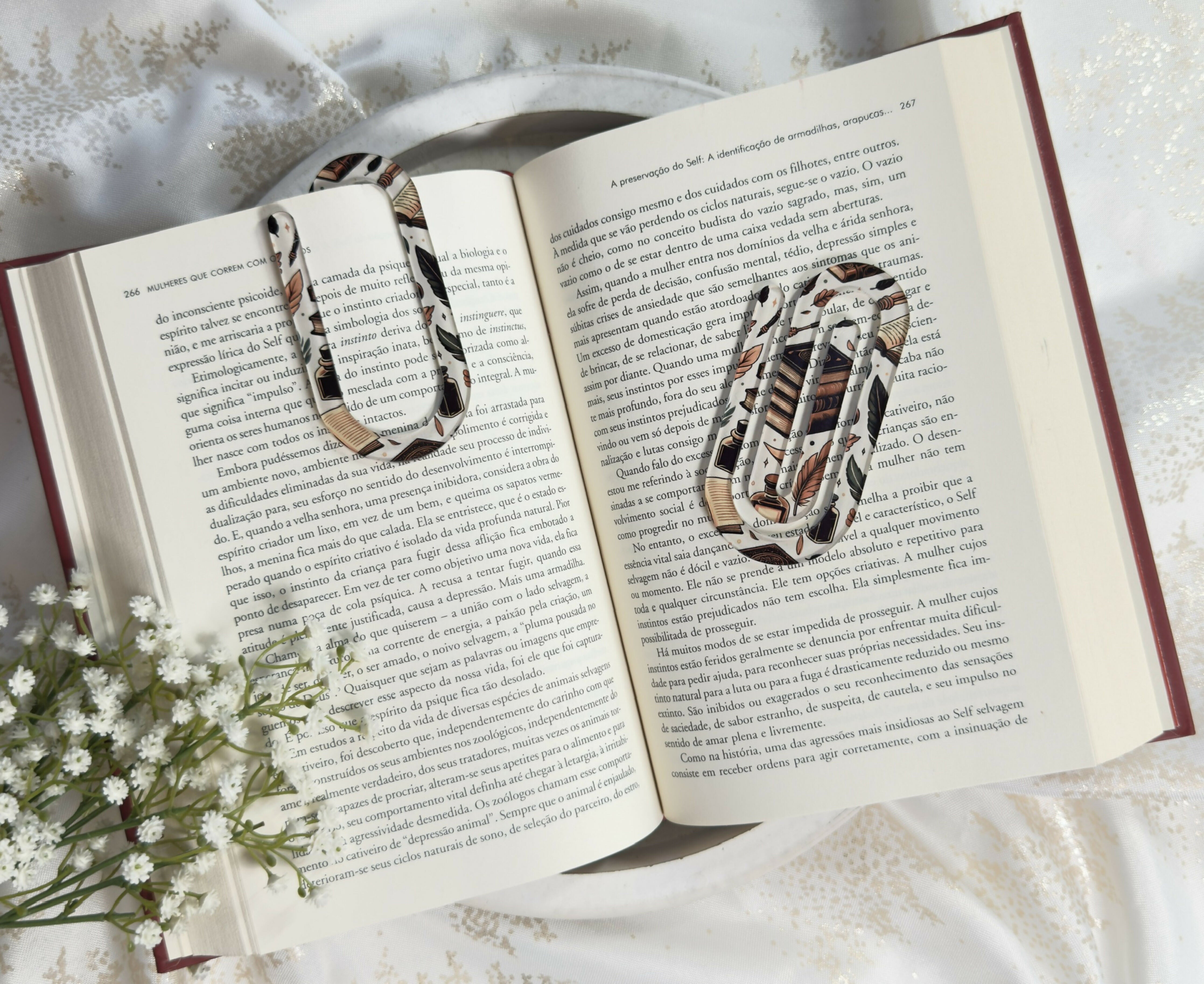 Jumbo Paperclip Bookmark Vintage Library