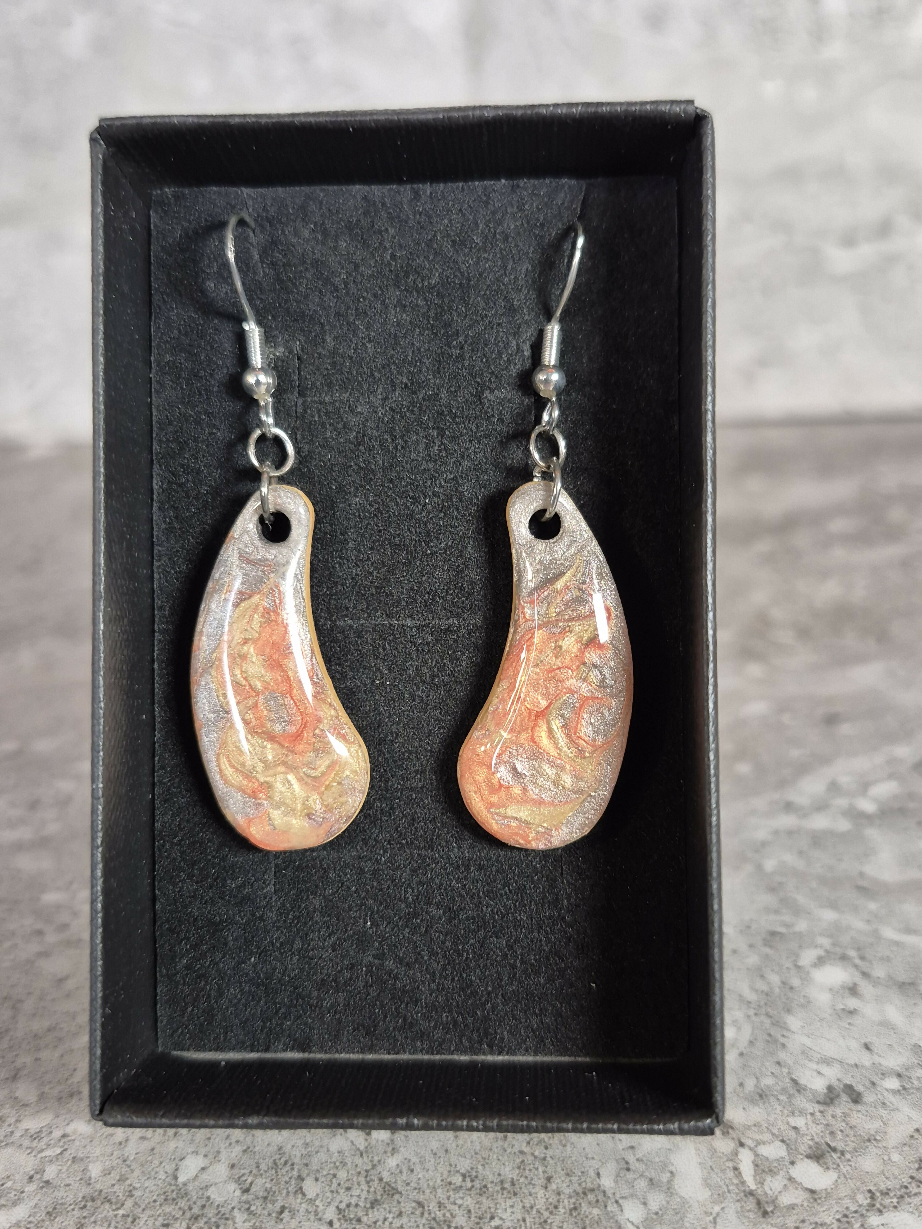 Handcrafted Teardrop Shaped Orange And Gold Earrings