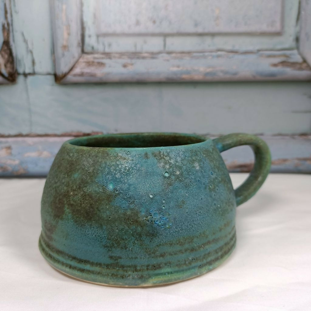 Wheel thrown ceramic Mug