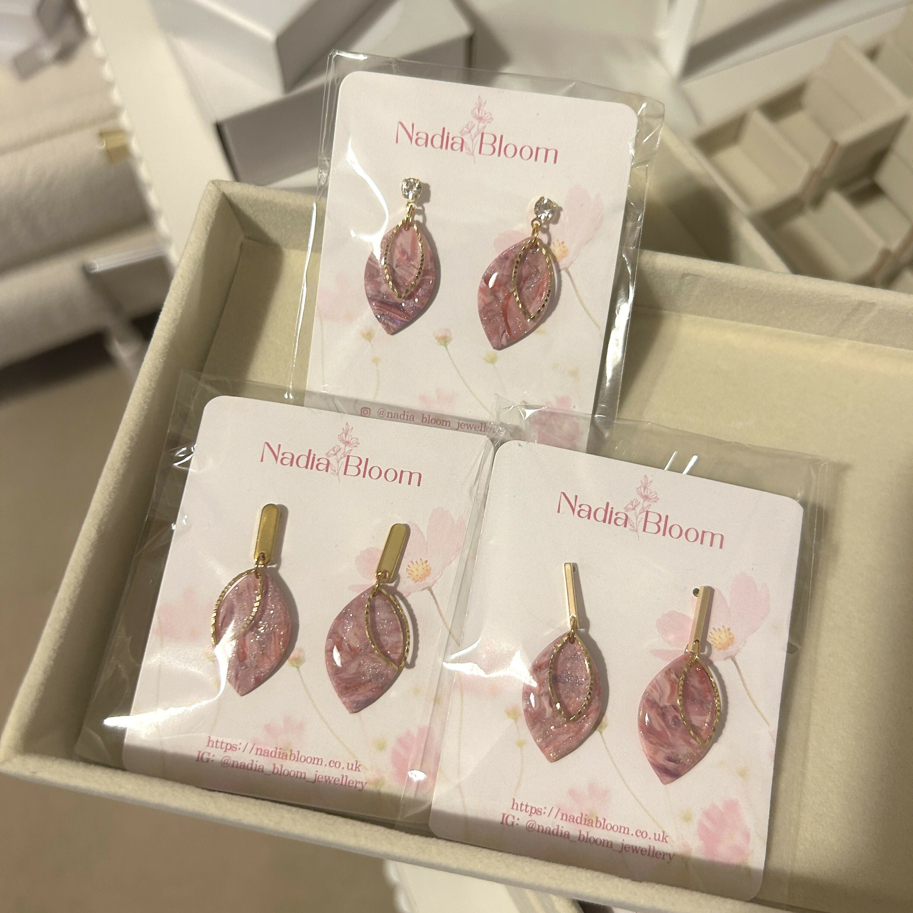 Pink Marble Pattern Oval Earrings