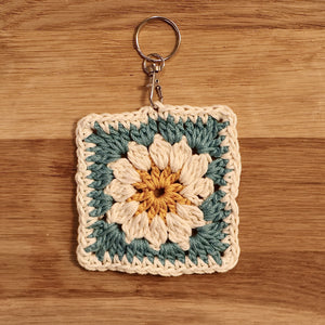 Crochet Granny Square Daisy Keyring