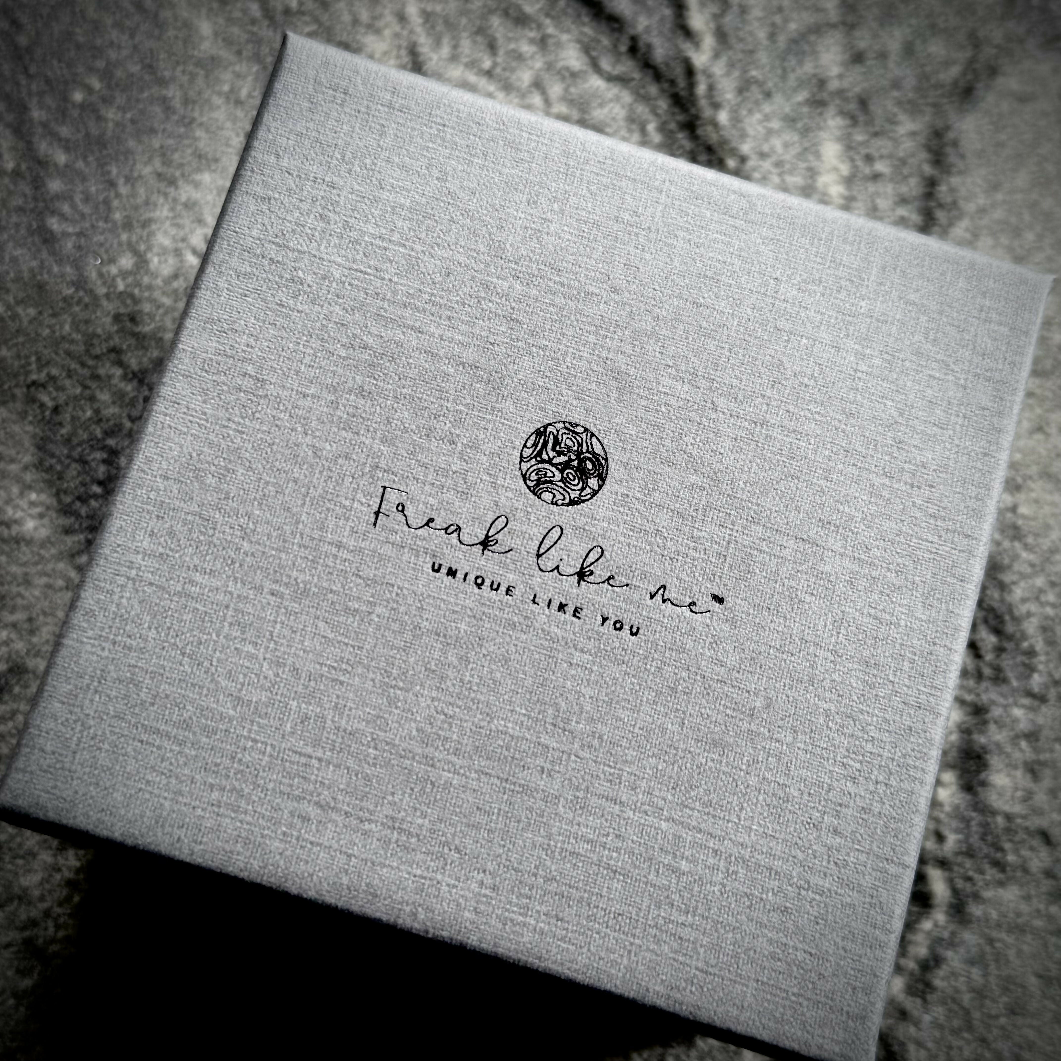 Handcrafted Natural Leather & Blue Paraiba Chalcedony Gemstone Bracelet - Size S or M