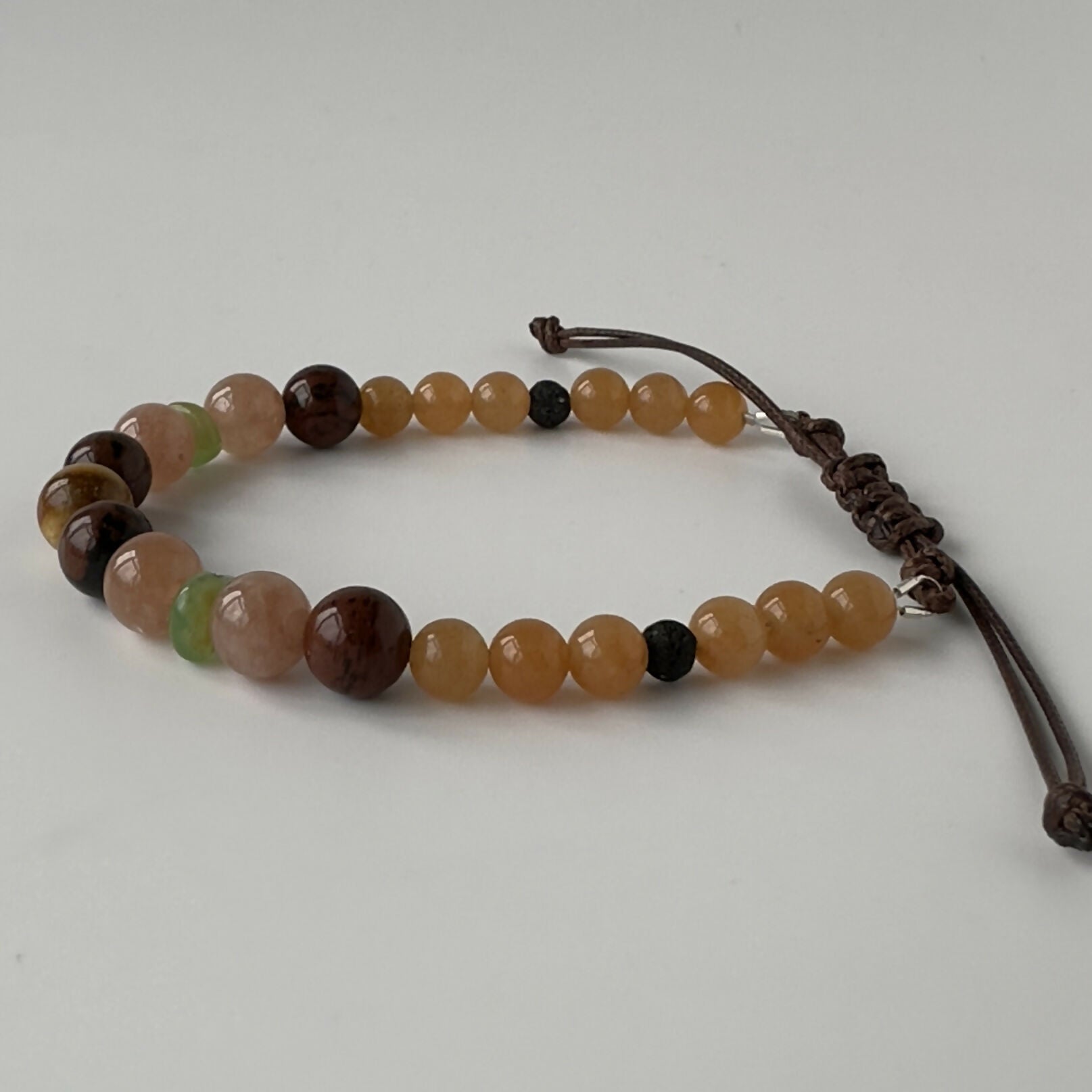 UNISEX SACRAL CHAKRA HEALING CRYSTAL BRACELET WITH AROMATHERAPY BEADS