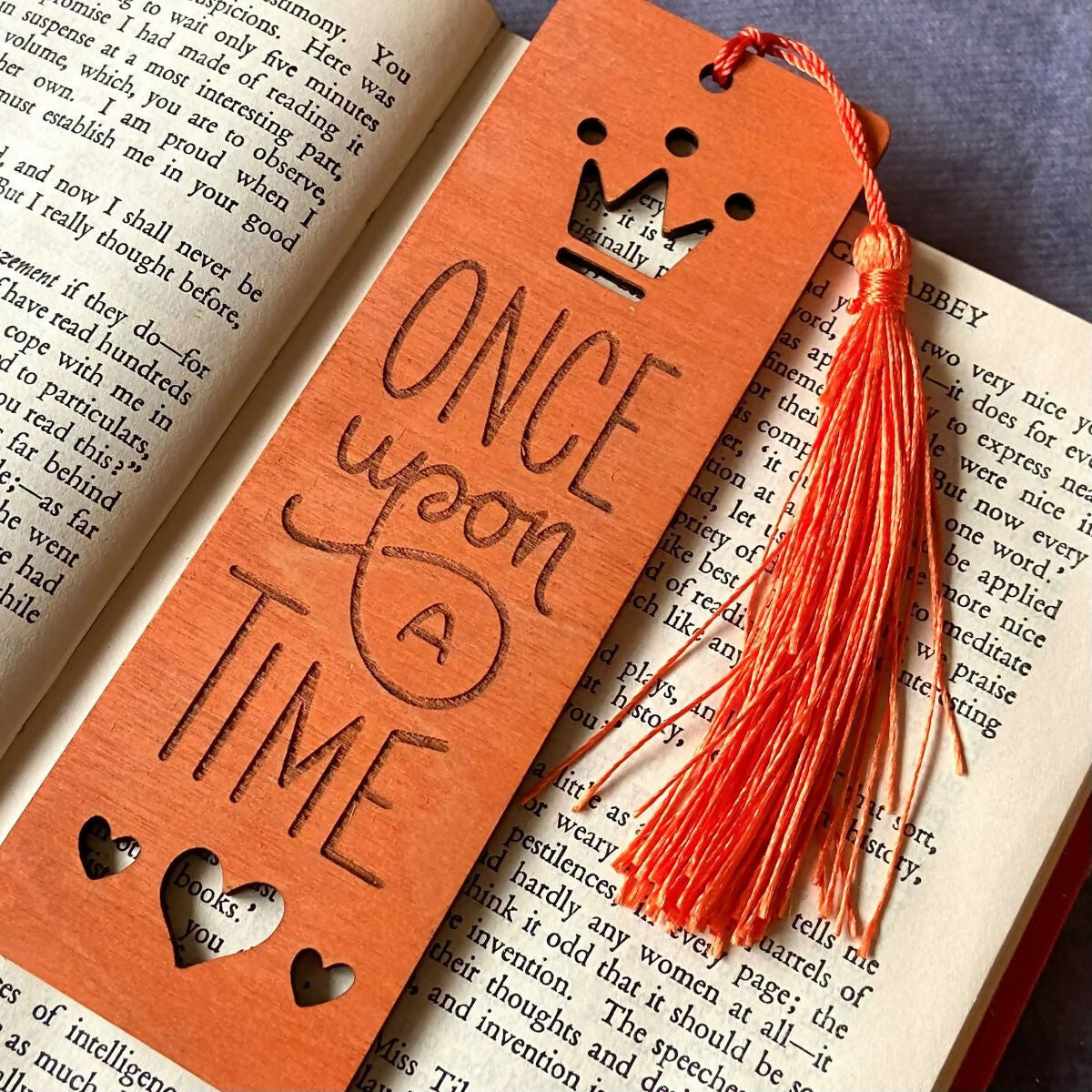 Bookmark orange