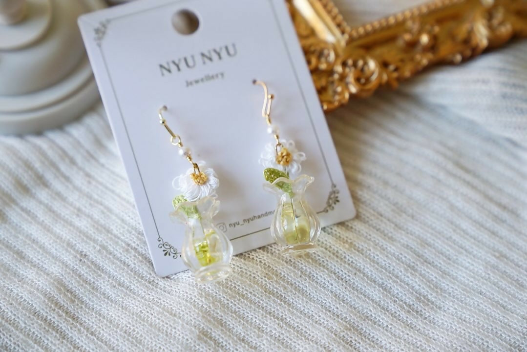 Mini Flower Vase Dangle Earring