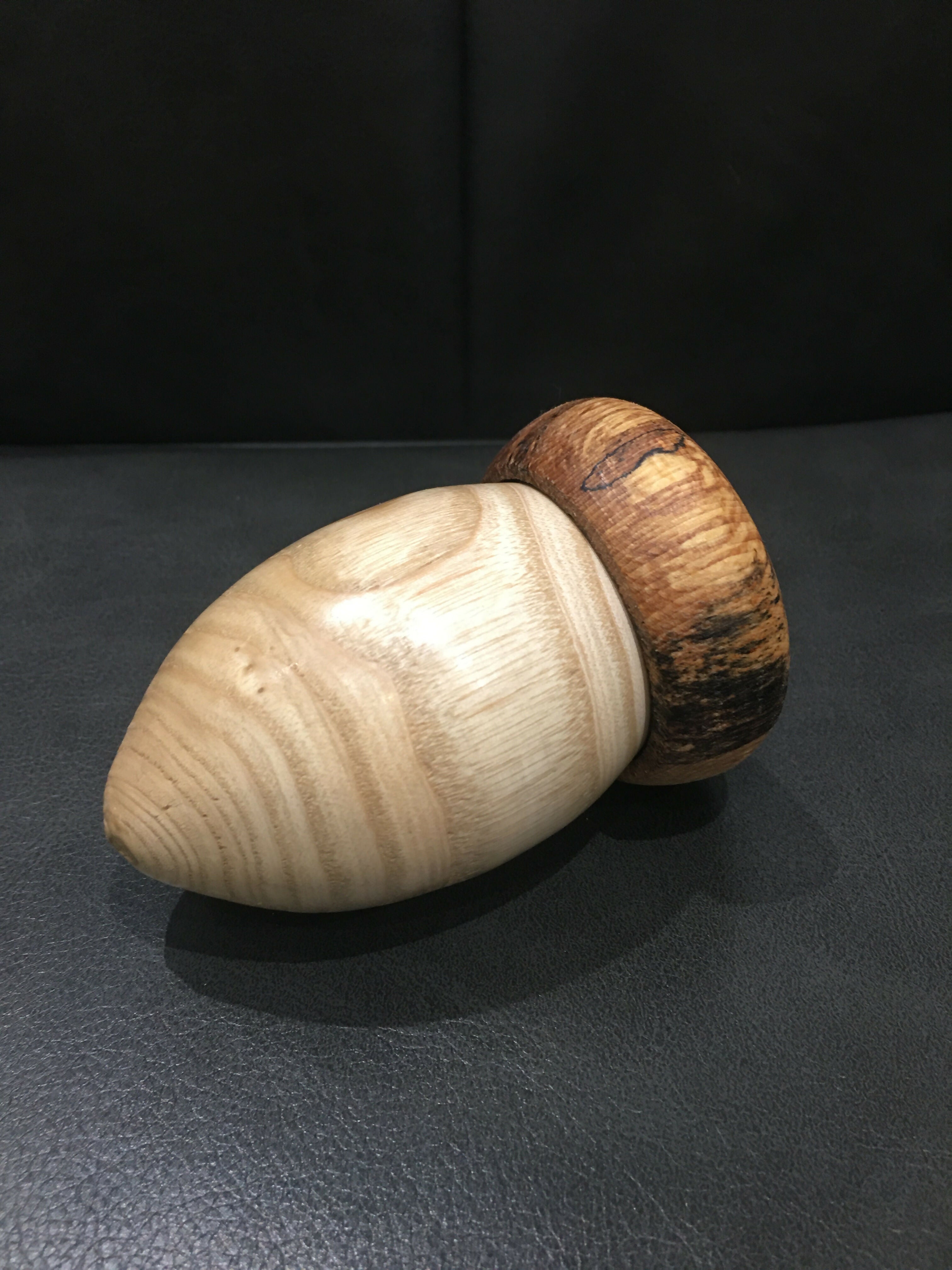 Acorn Box (Oak)