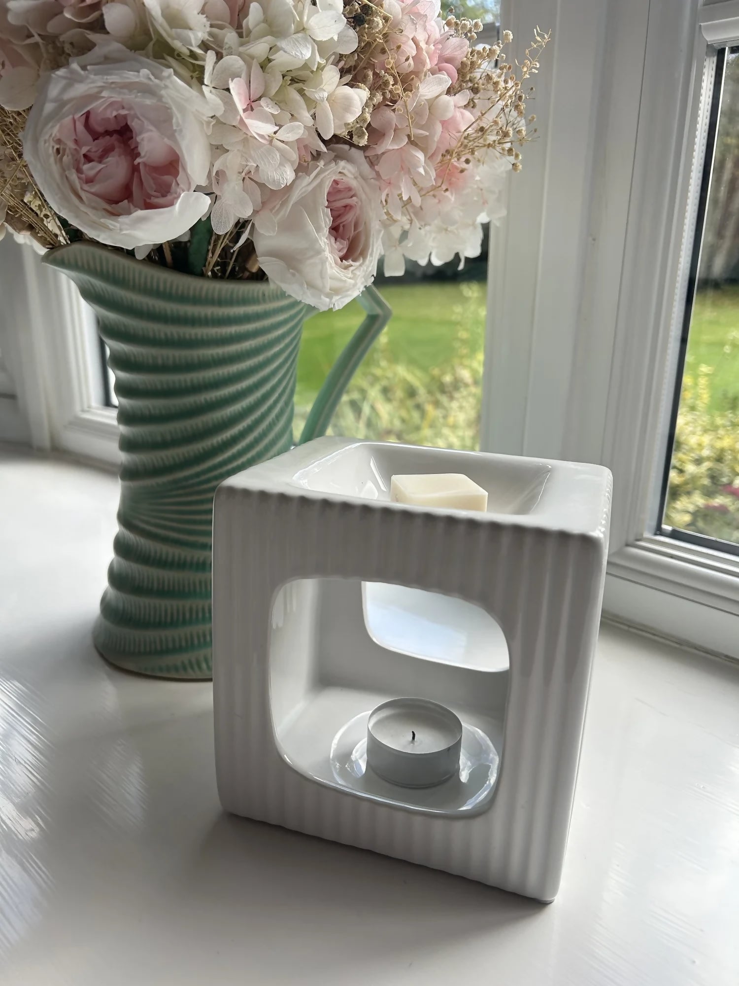 BLACK POMEGRANATE SOY WAX MELTS