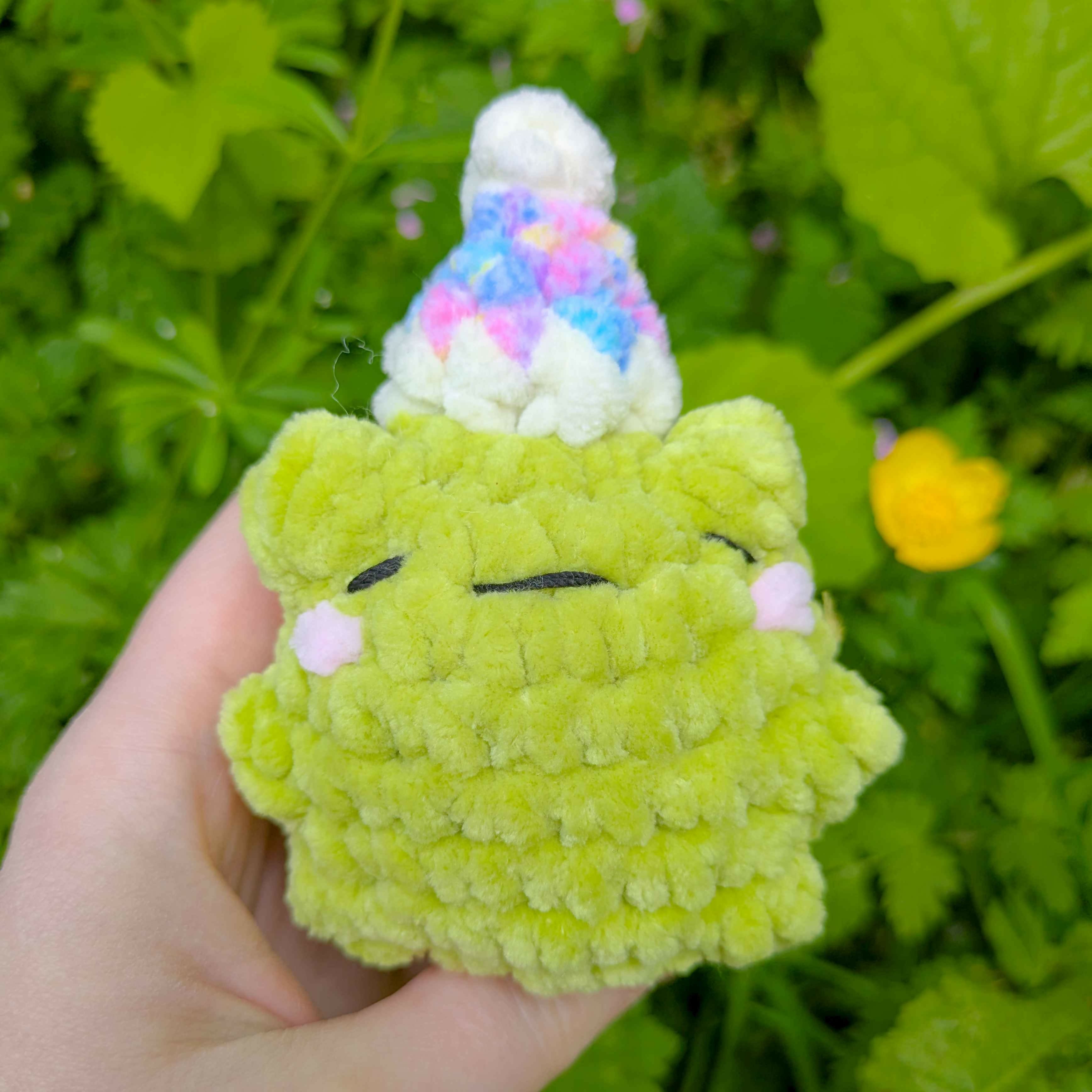 Party Frog Puff Pud - Crochet Plushie