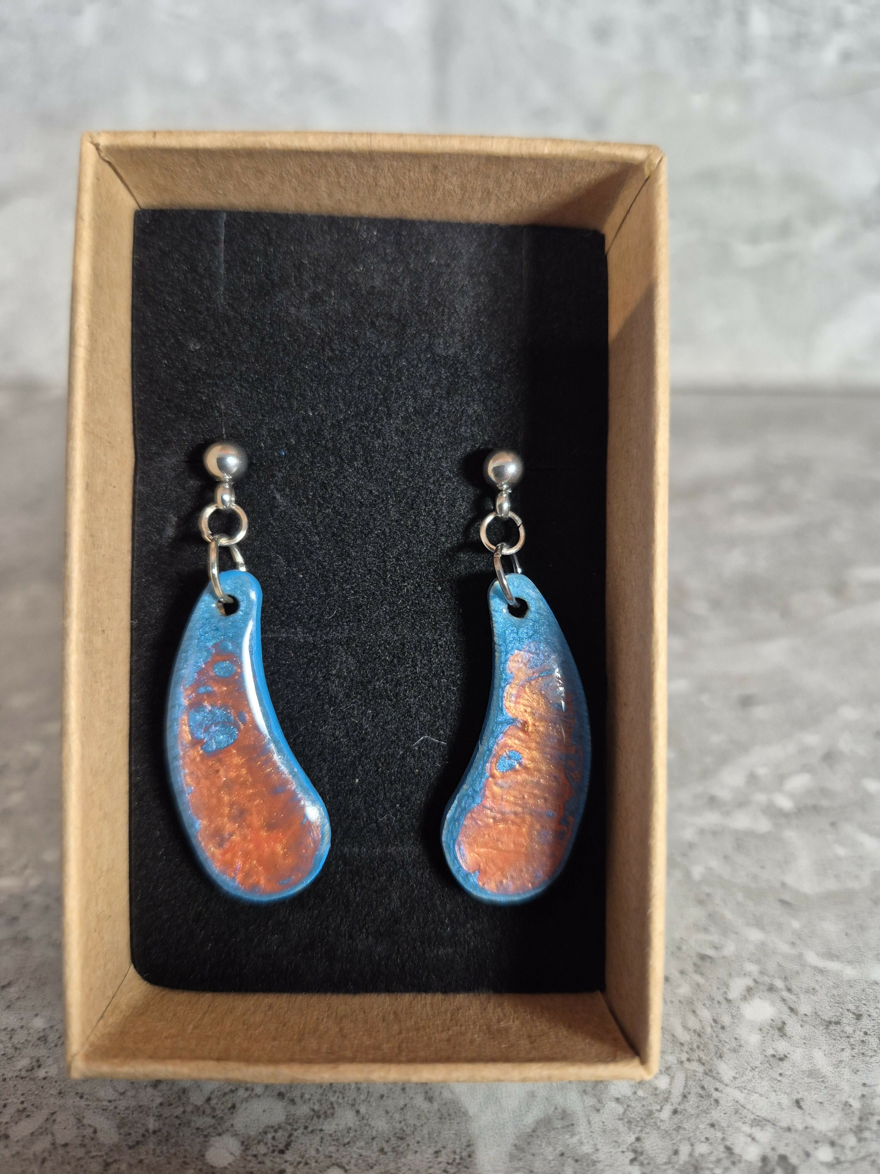 Handcrafted Teardrop Shaped Dangle Earrings